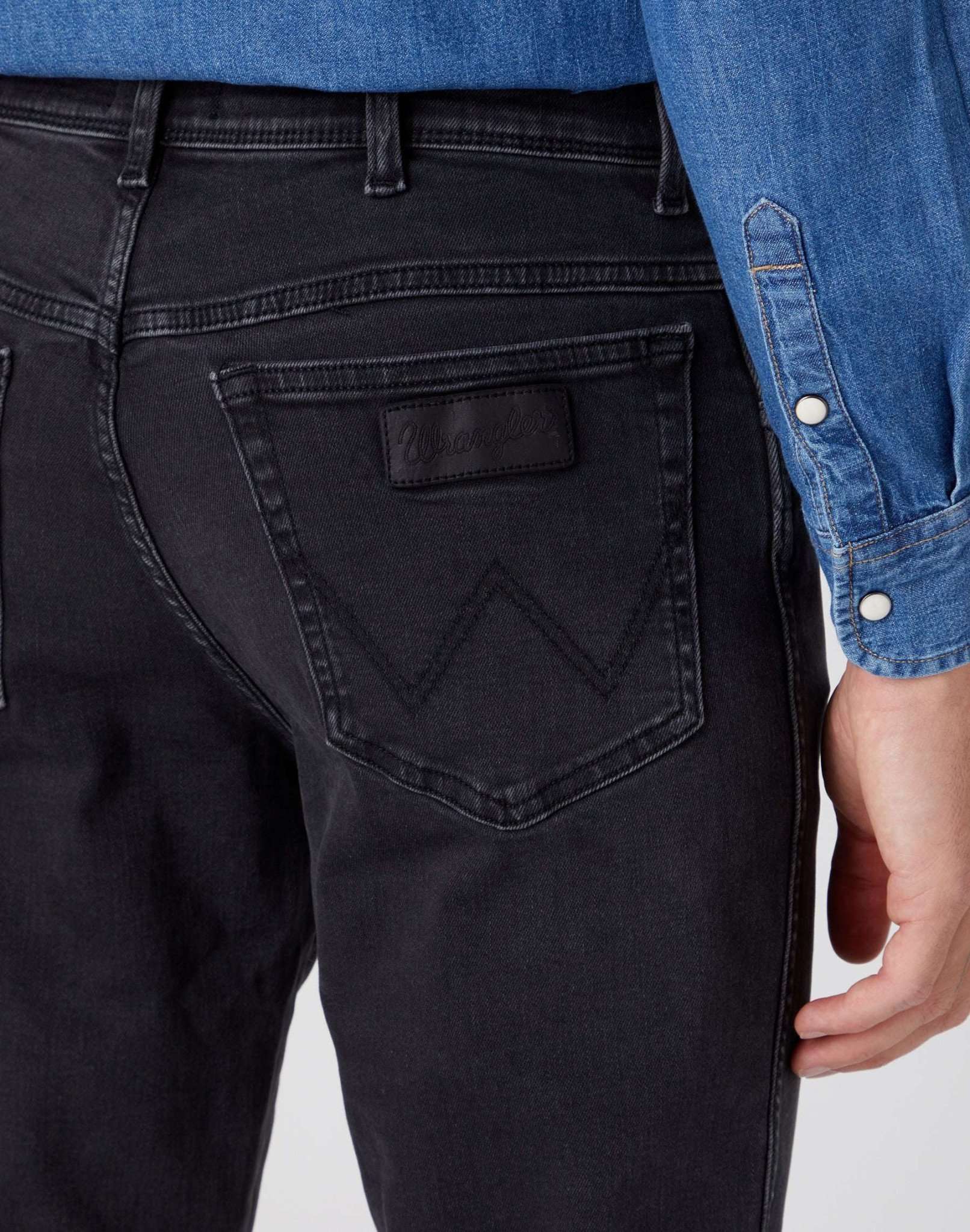 Texas Slim in Black Crow Jeans Wrangler