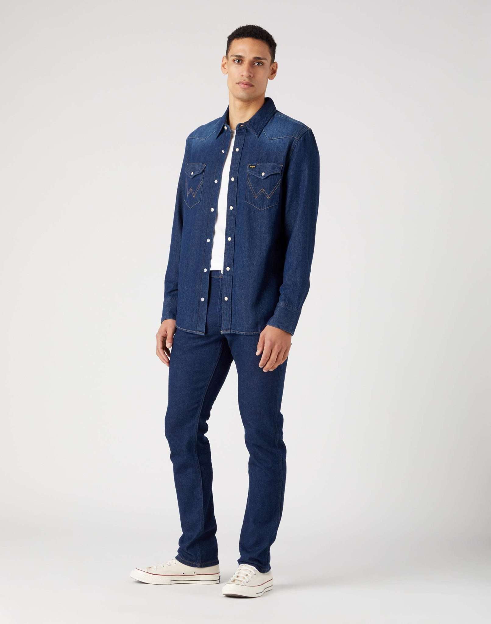 27MW Icon Shirt in Dark Stone Shirts Wrangler