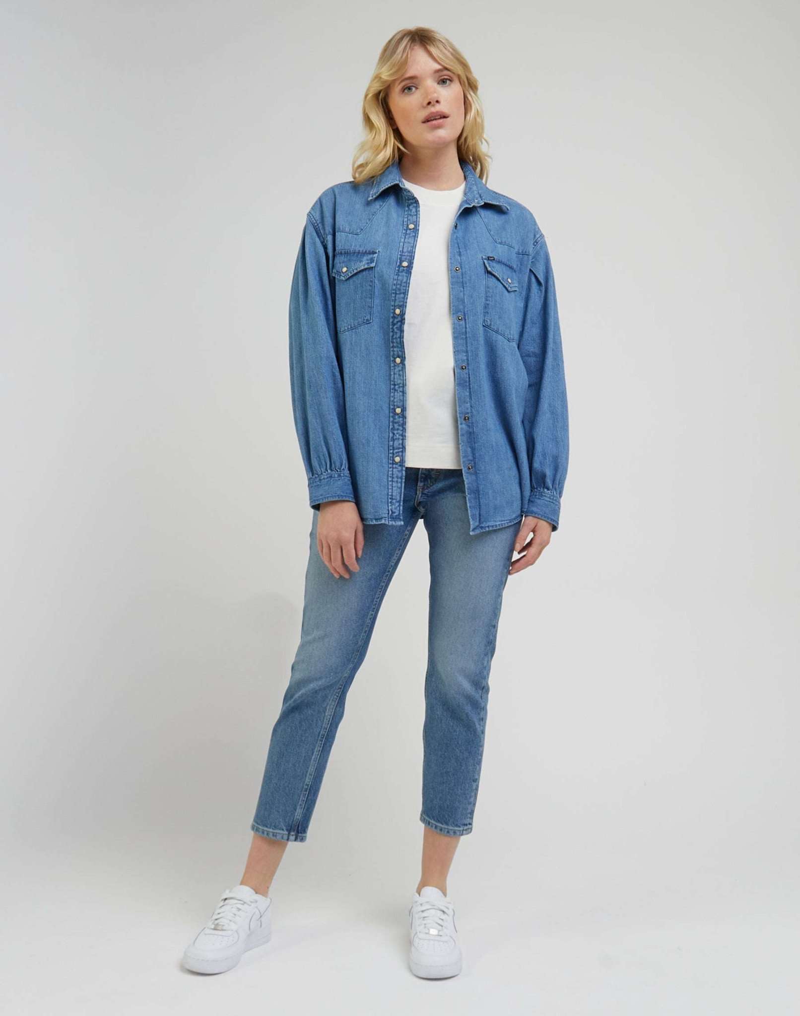 Rider Jeans in Modern Mid Jeans Lee