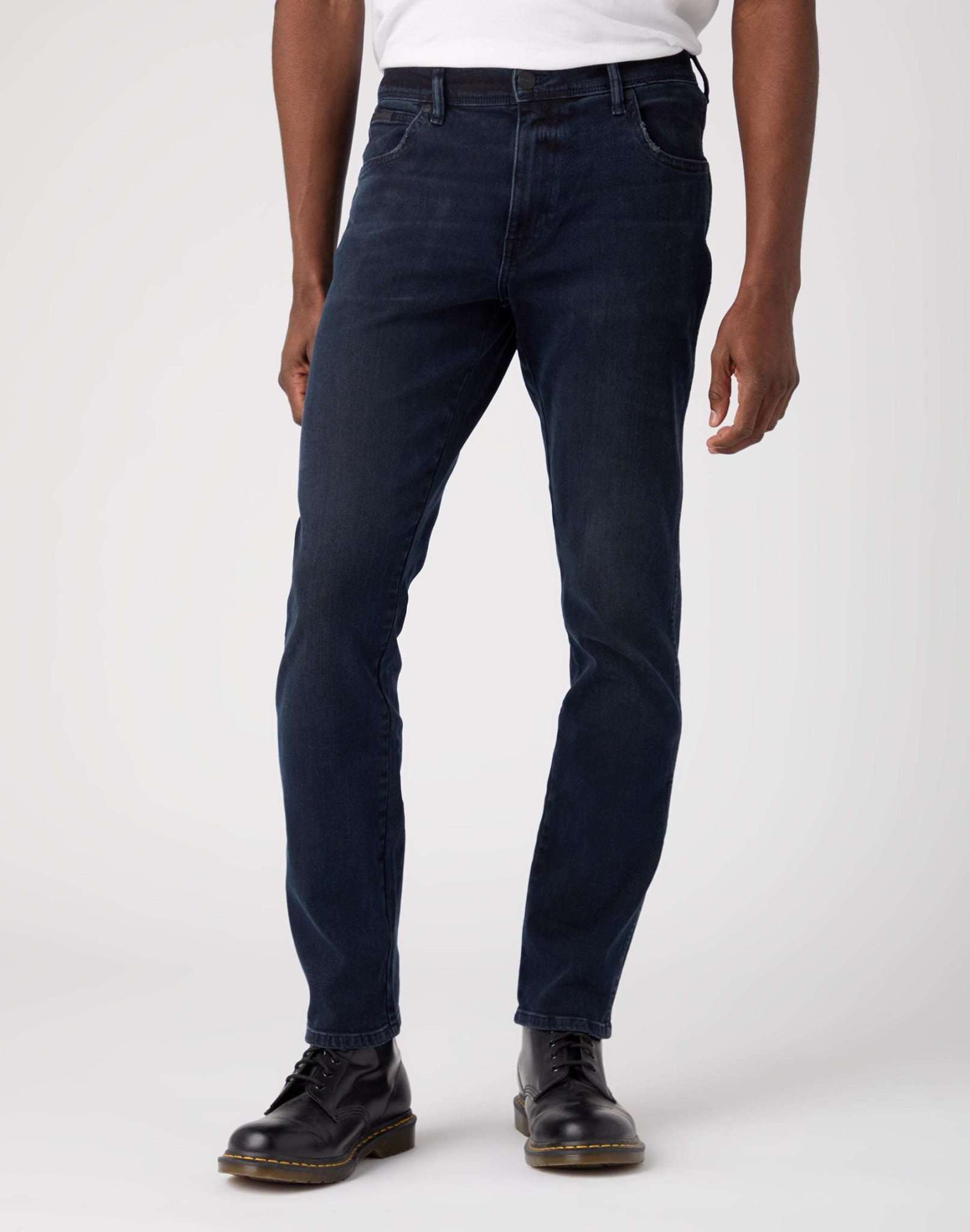 Texas in Travis jeans Wrangler