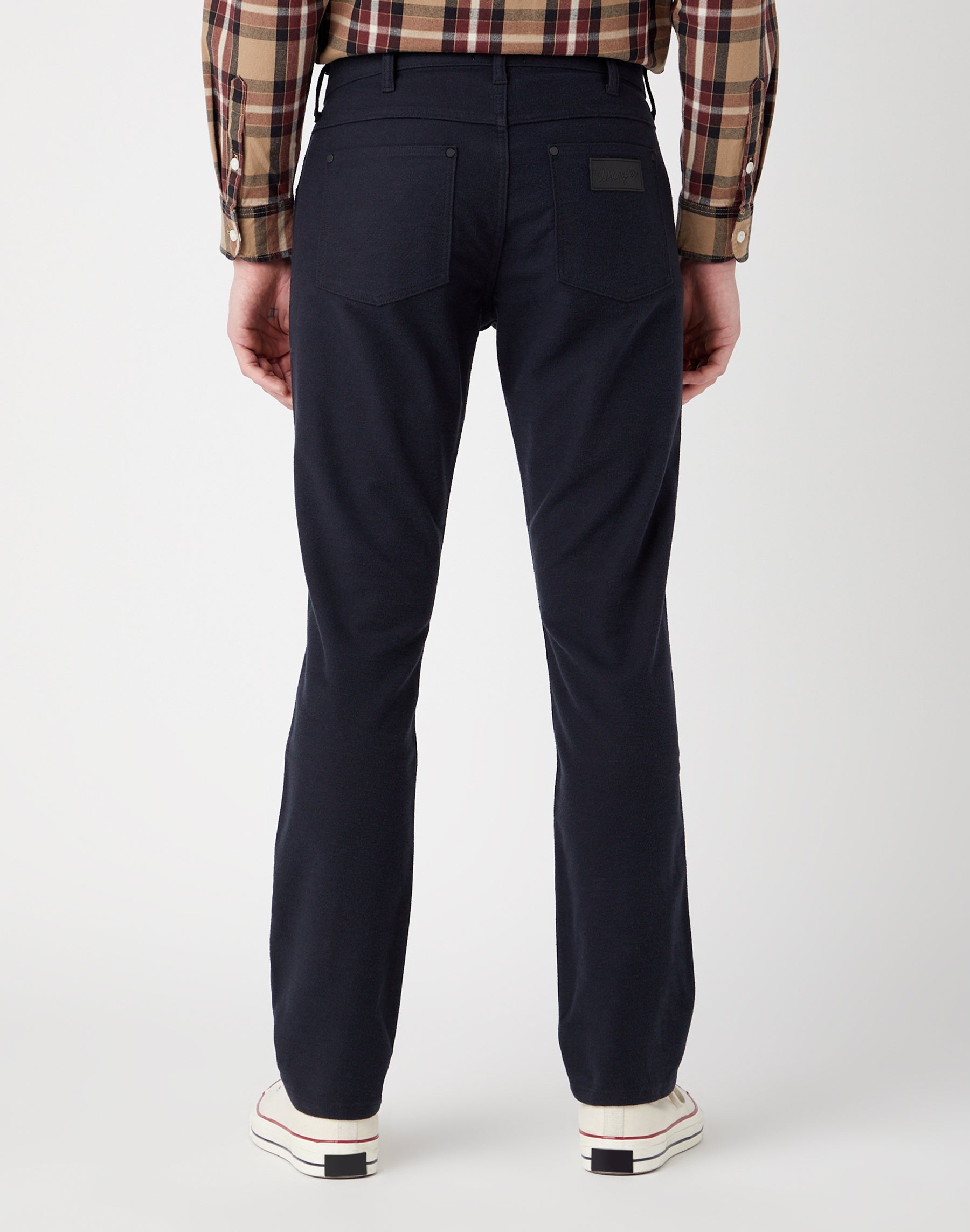 Greensboro Low Stretch in Black Pants Wrangler