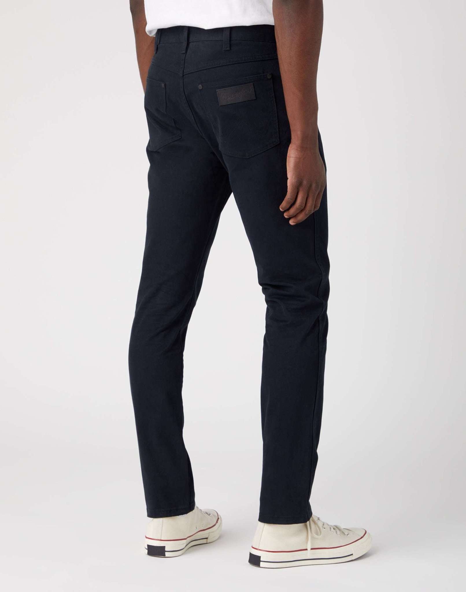 Larston in Black Pants Wrangler