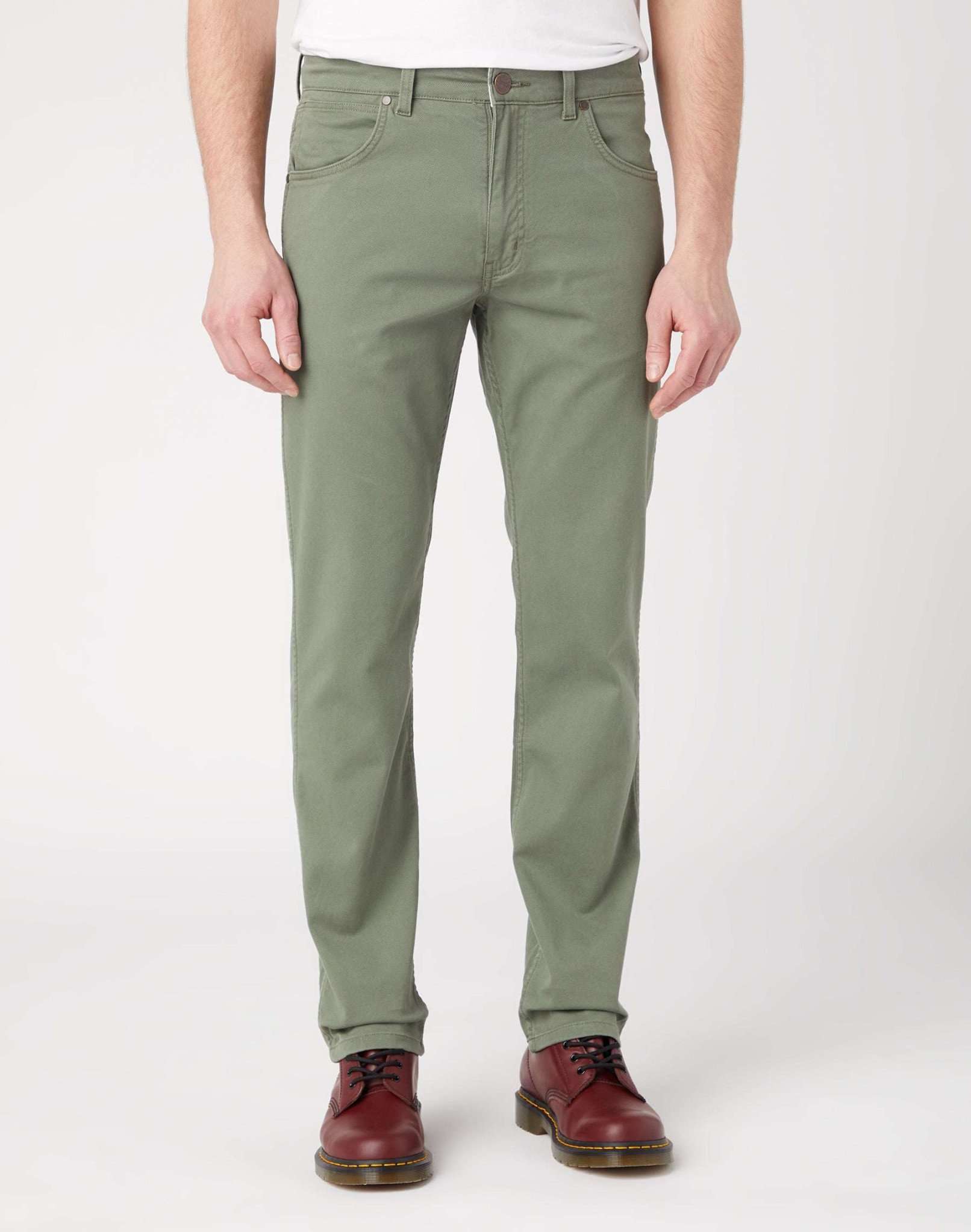 Greensboro in Dusty Olive Pants Wrangler