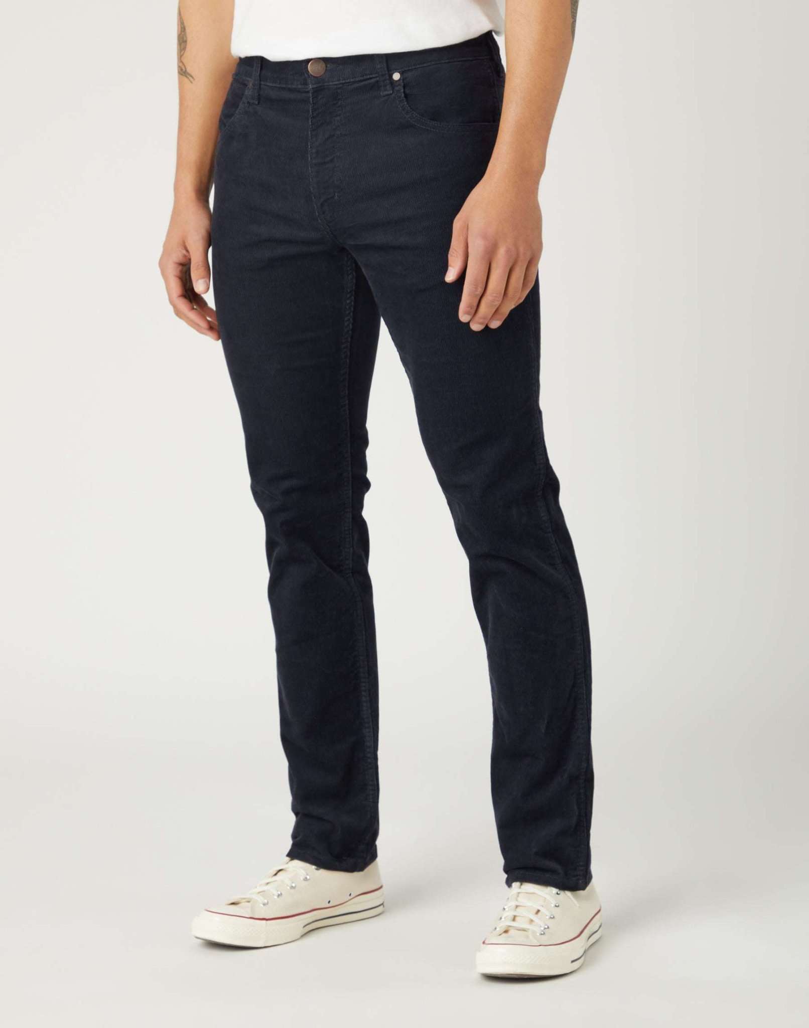 Greensboro Corduroy in Parisian Night Pants Wrangler