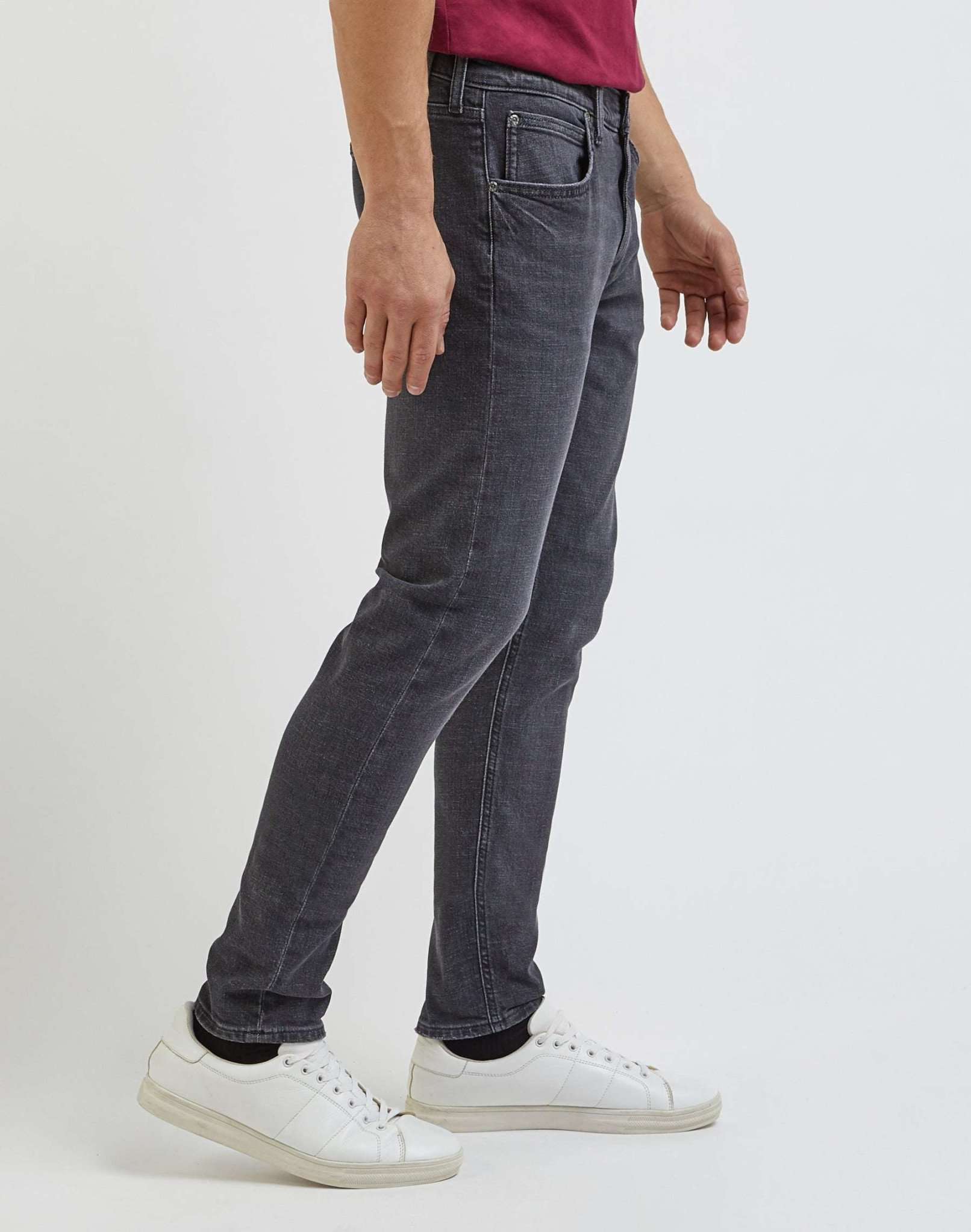 Luke in Eclipse Jeans Lee