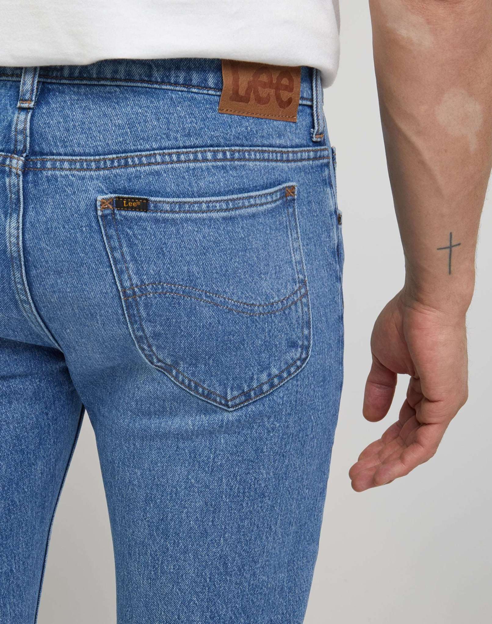 Rider in Downtown Jeans Lee