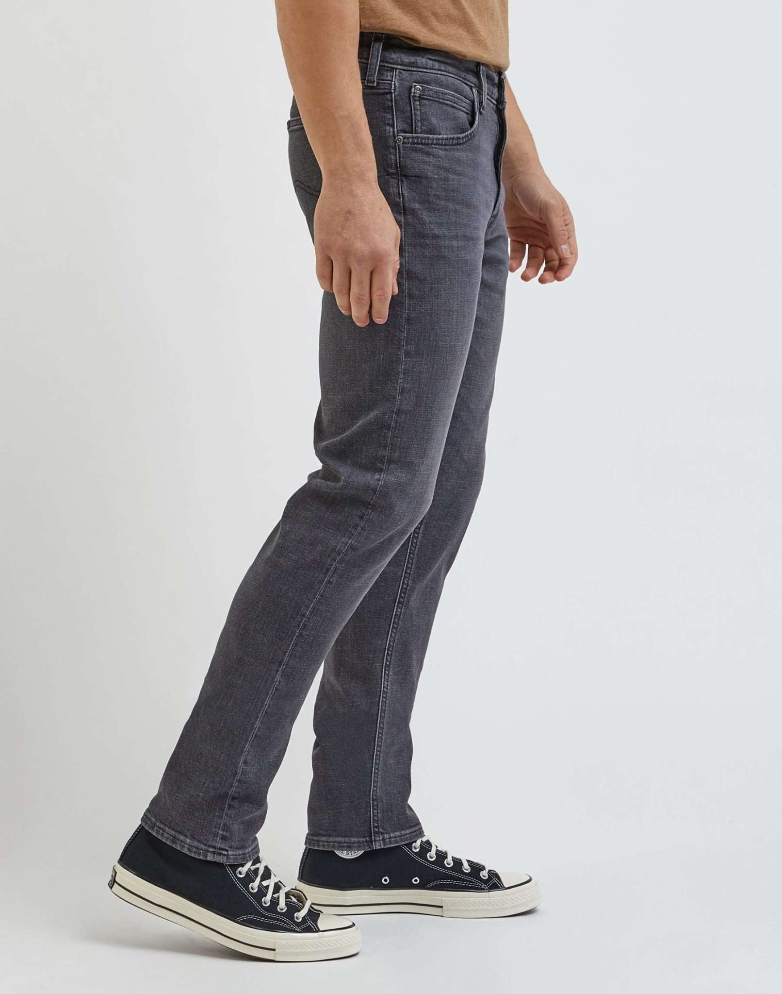 Daren Zip Fly In Worn In Shadow Jeans Lee