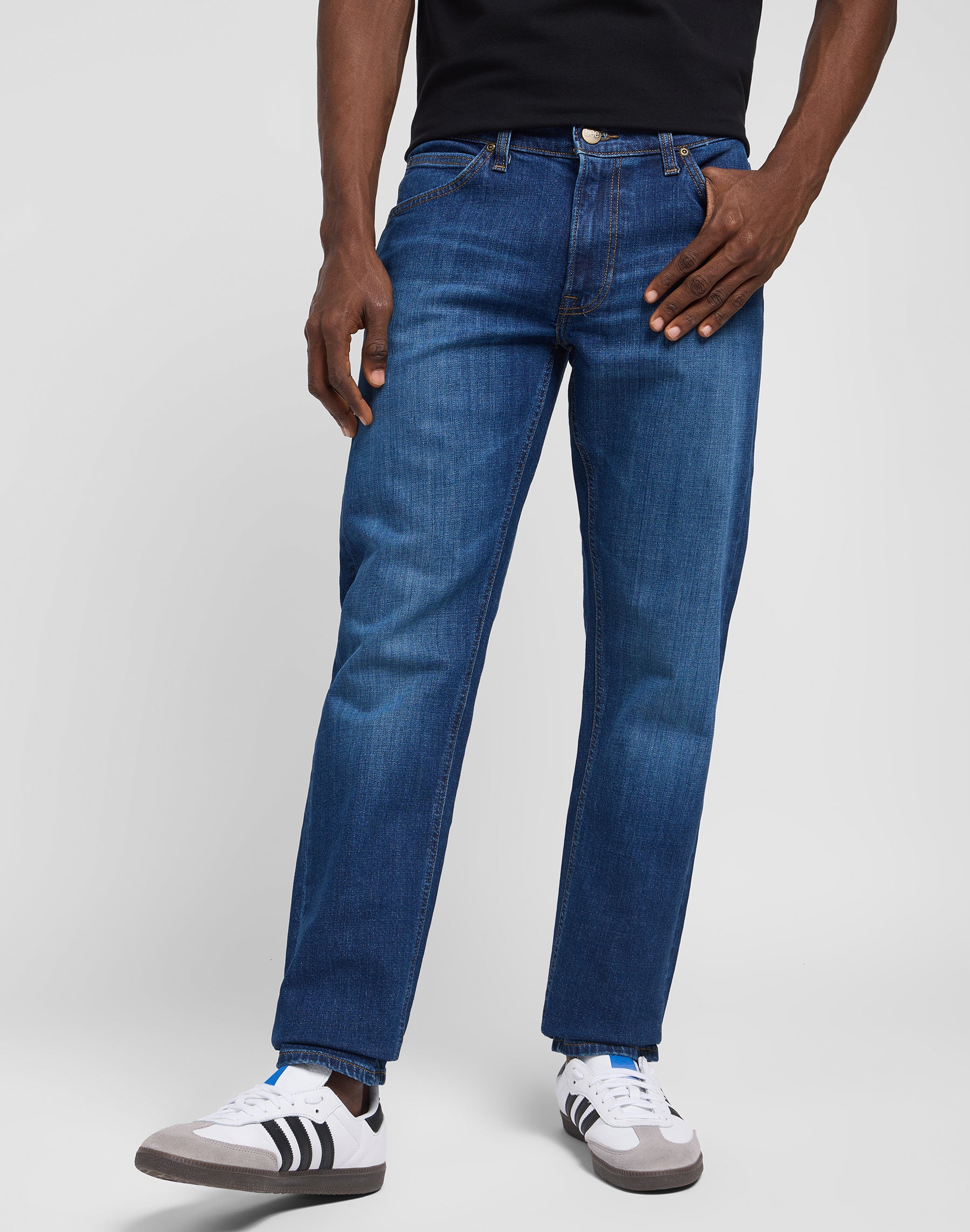 Daren in On The Road Jeans Lee