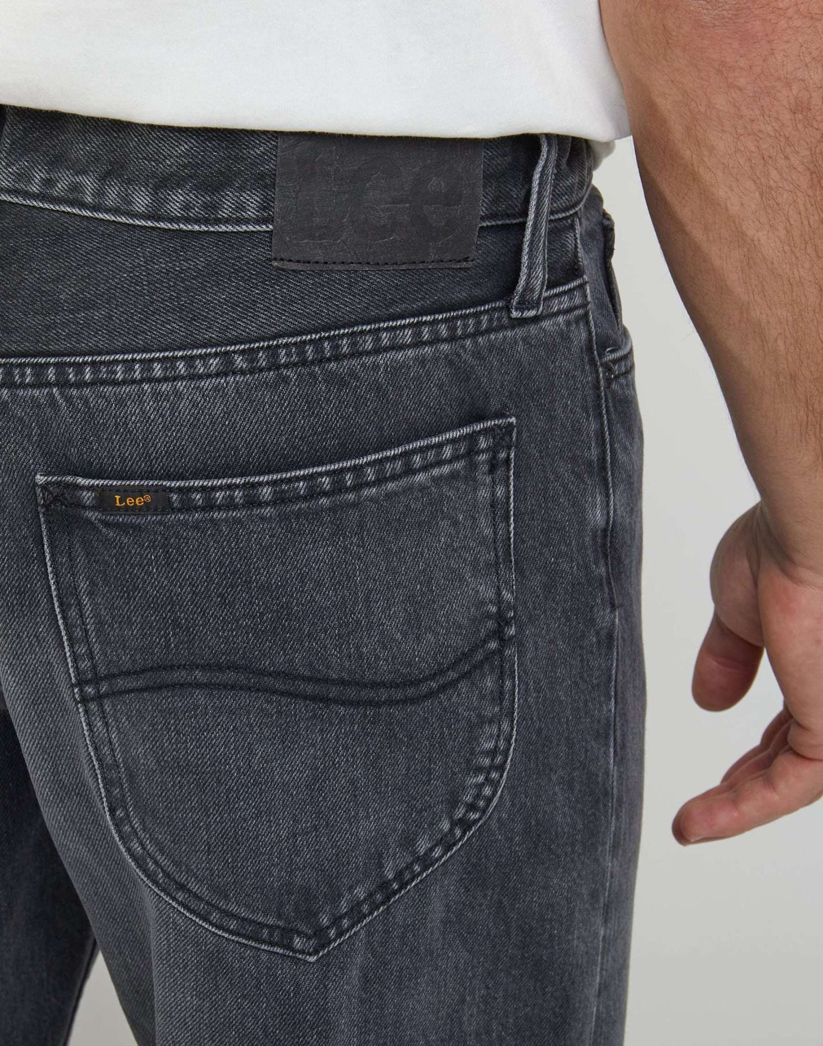 Oscar in Black Star Jeans Lee