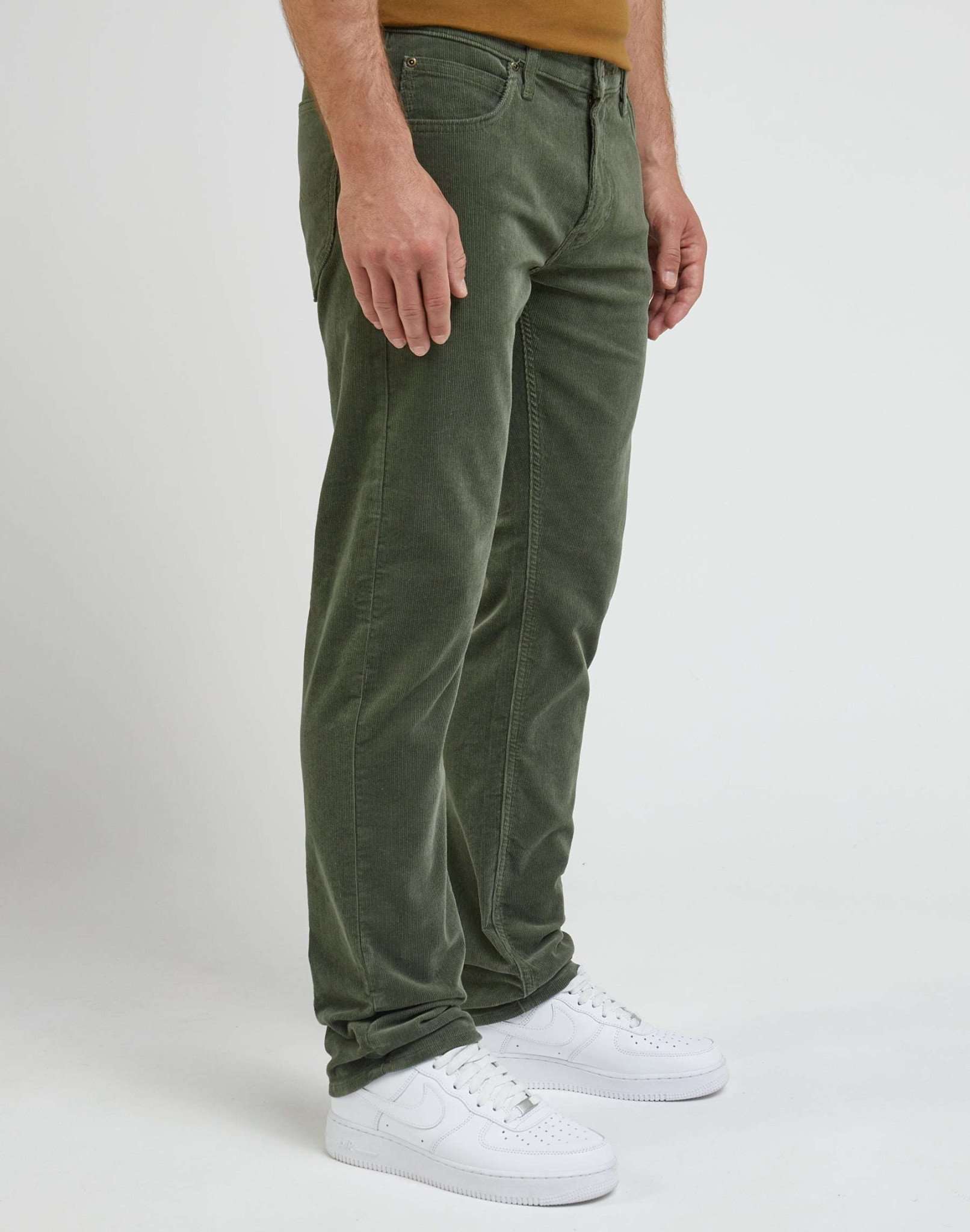 Daren Zip Fly in Olive Grove Pants Lee