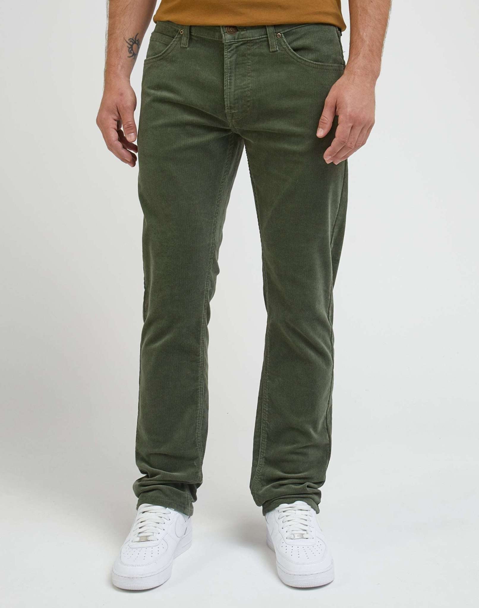 Daren Zip Fly in Olive Grove Pants Lee