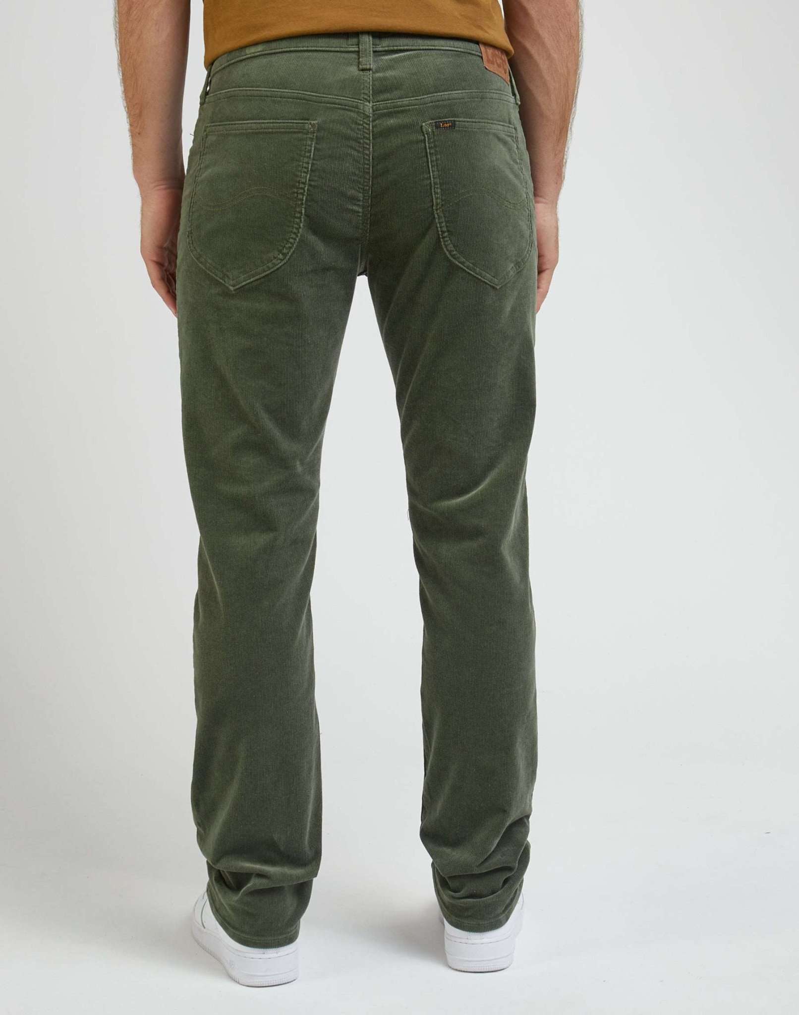 Daren Zip Fly in Olive Grove Pants Lee