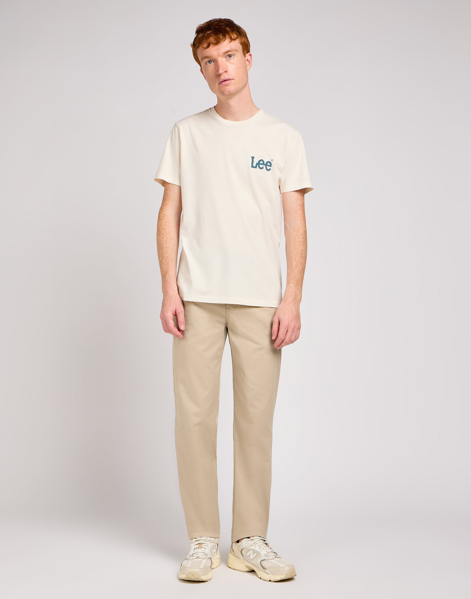 Regular chino in stone pants Lee