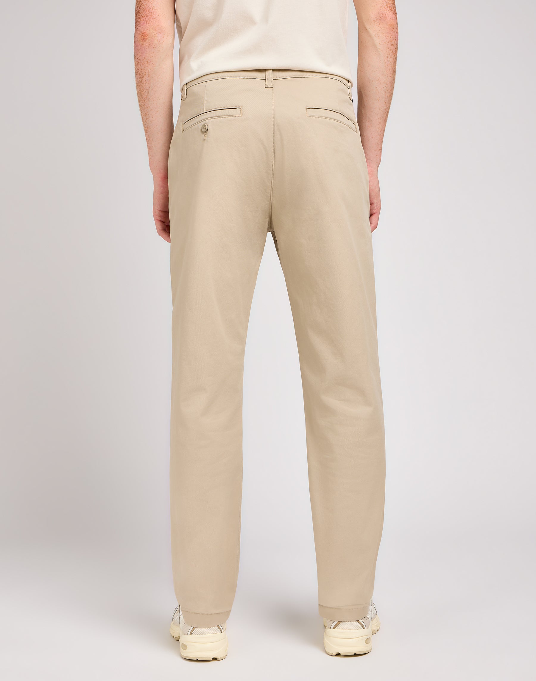 Regular chino in stone pants Lee