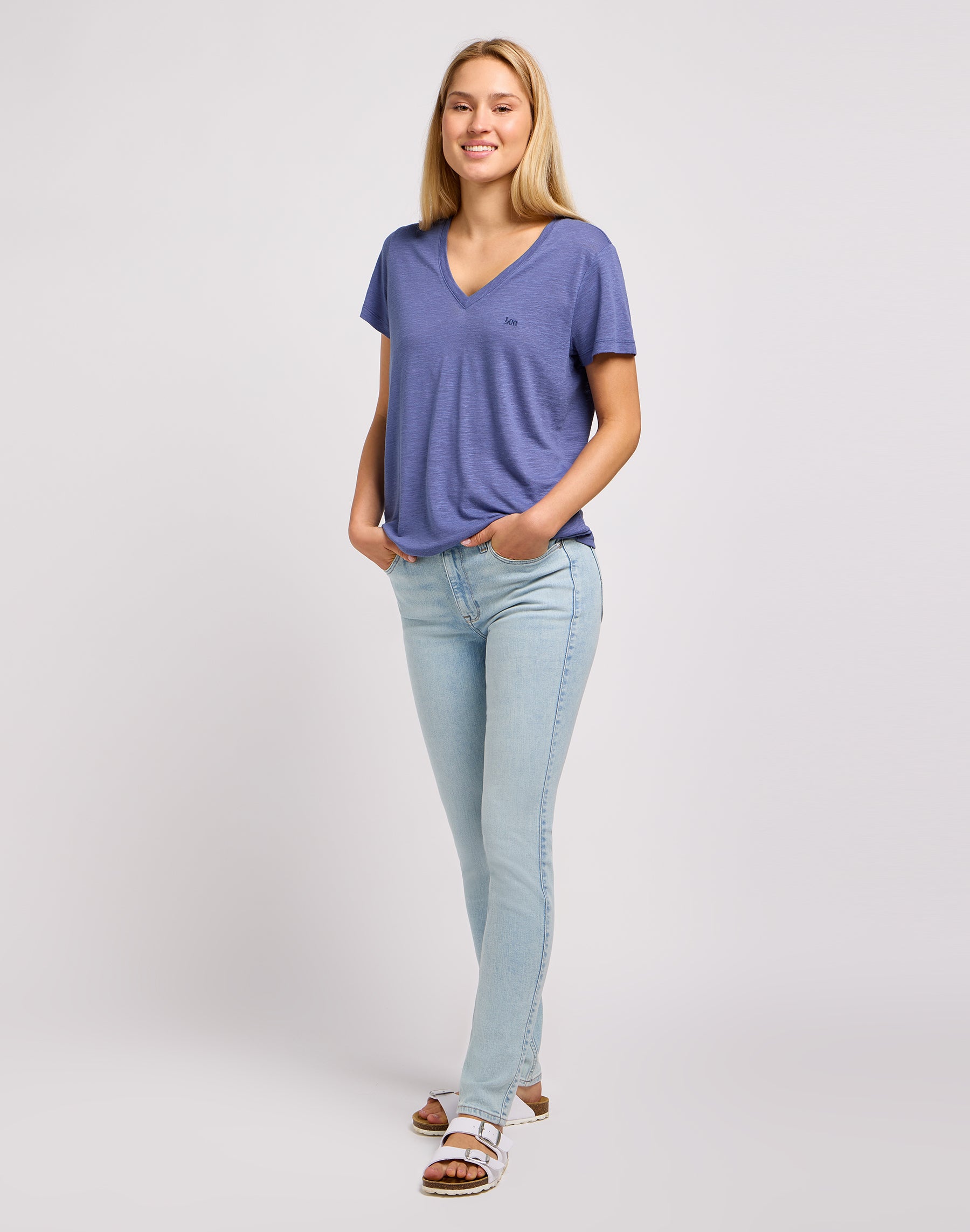 Scarlett High in Dive On In Jeans Lee