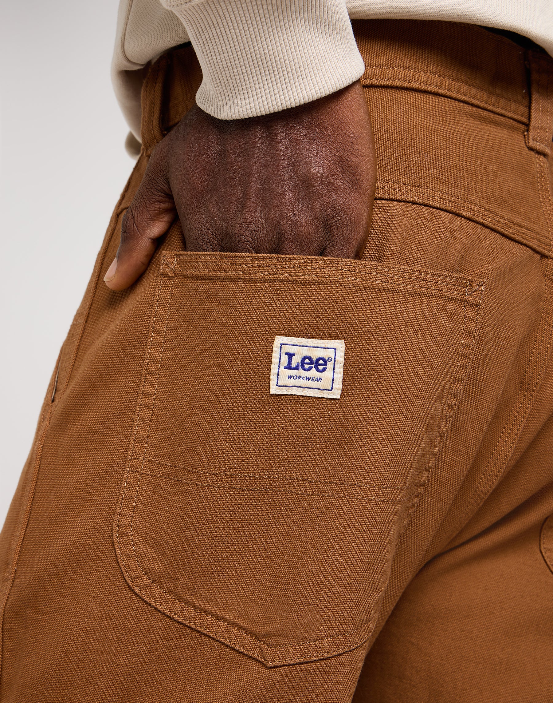 Cargo Pant in Acorn Pants Lee