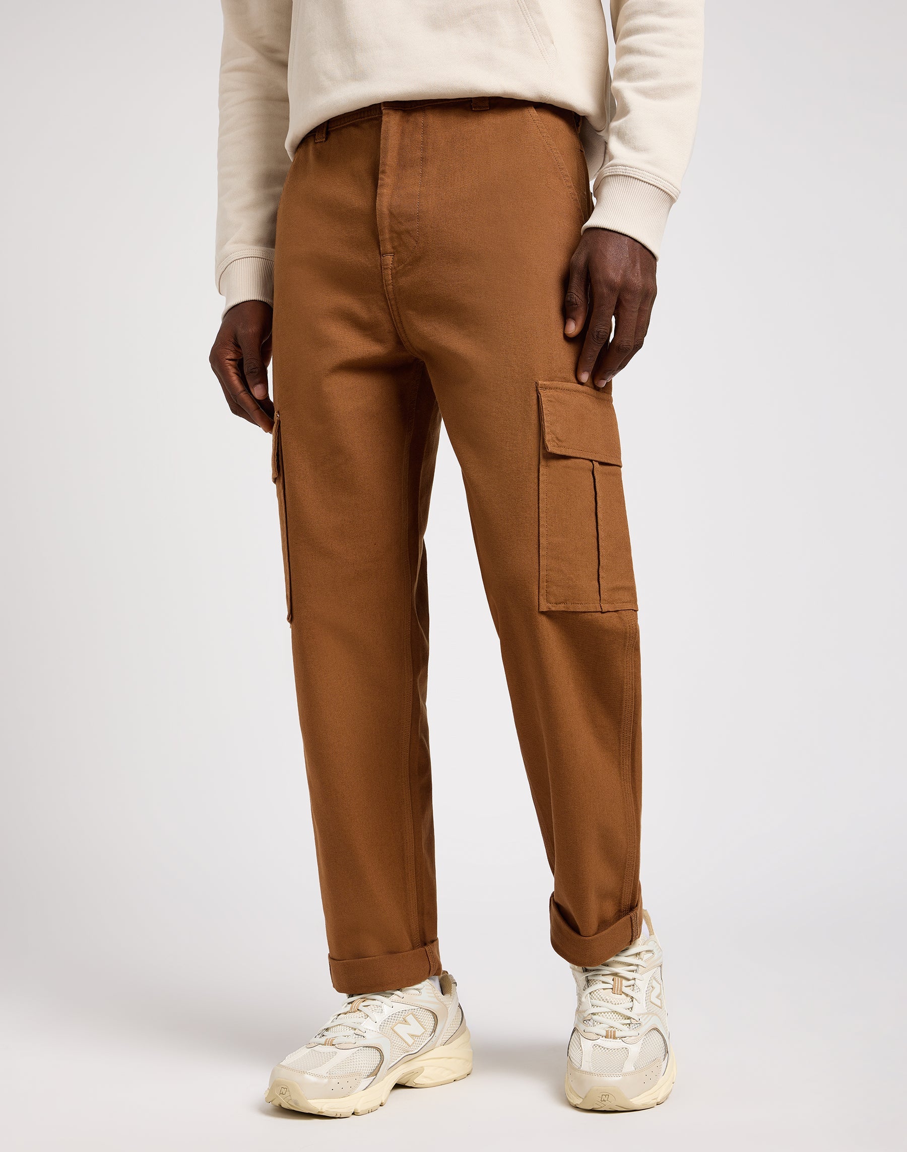 Cargo Pant in Acorn Pants Lee