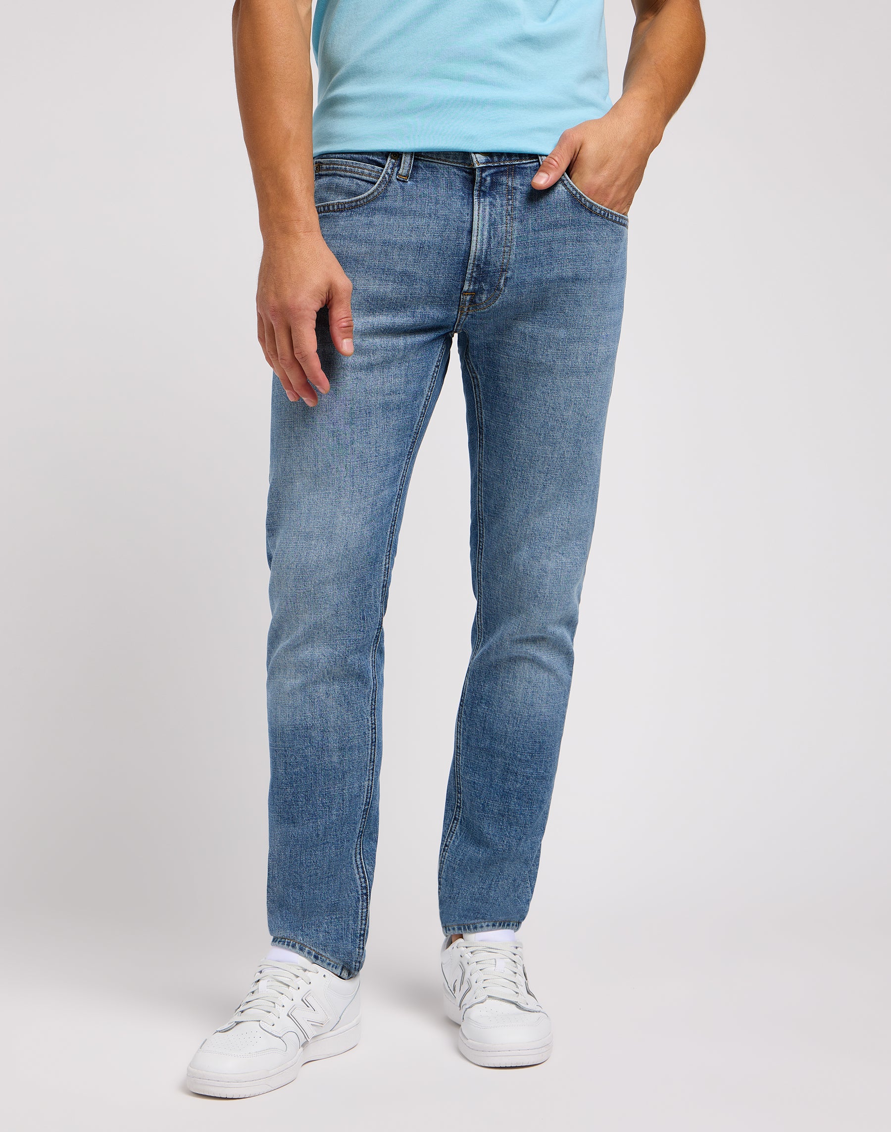 Luke in country road jeans Lee