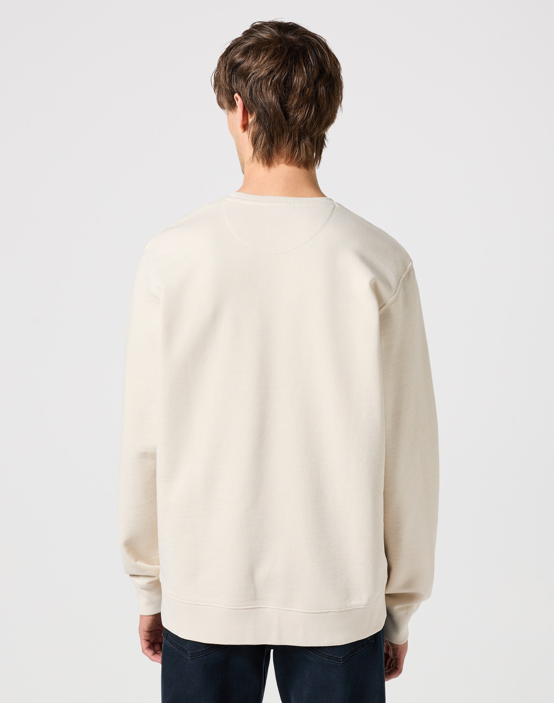 Logo Crew Sweat in Vintage White Sweatshirts Wrangler