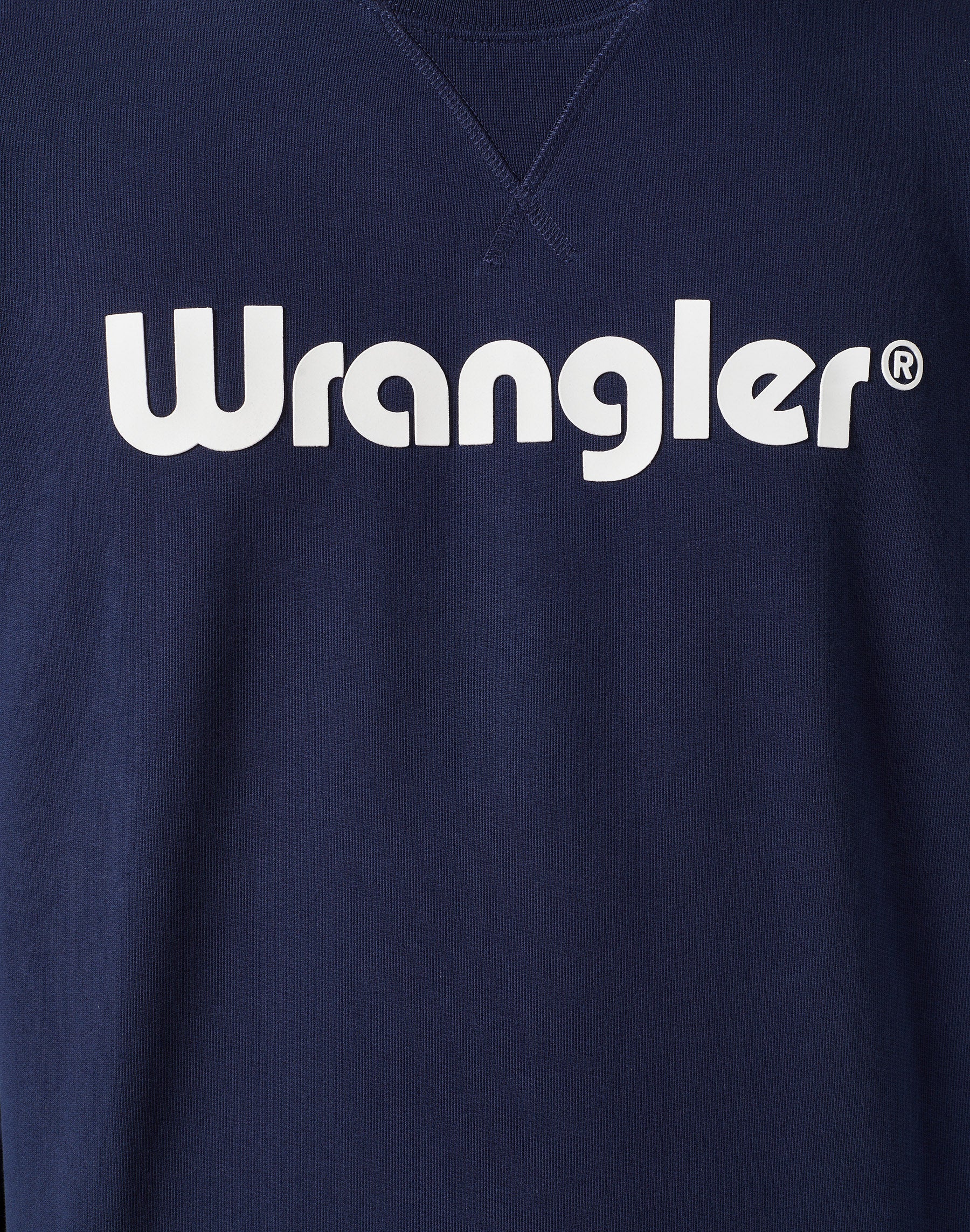 Logo Crew Sweat in Navy Sweatshirts Wrangler