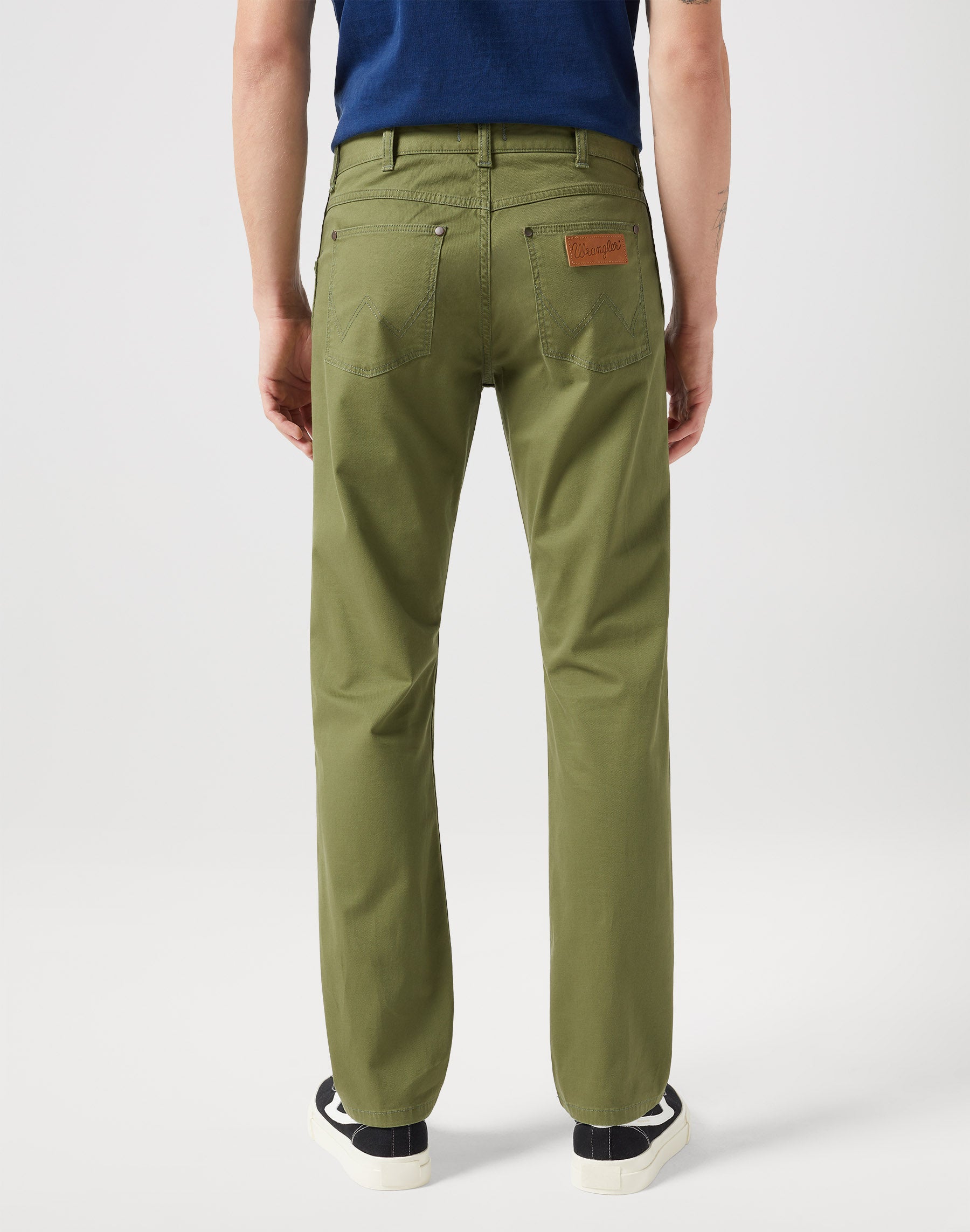 Greensboro Low Stretch in Olive Pants Wrangler