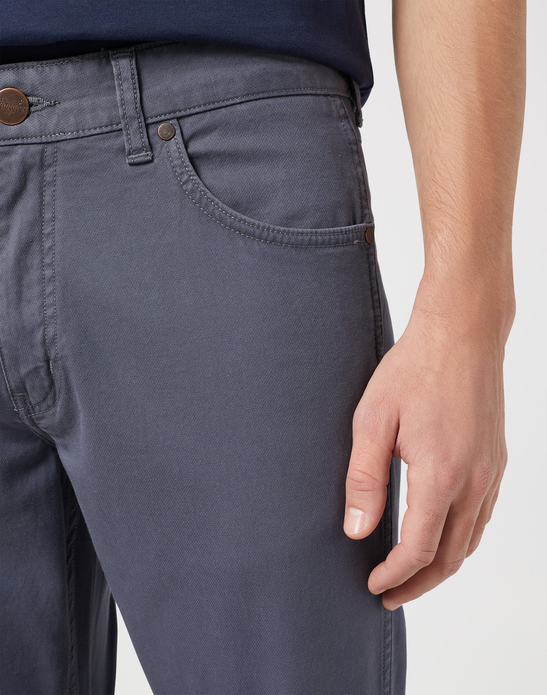 Greensboro Low Stretch in Turbulence Pants Wrangler