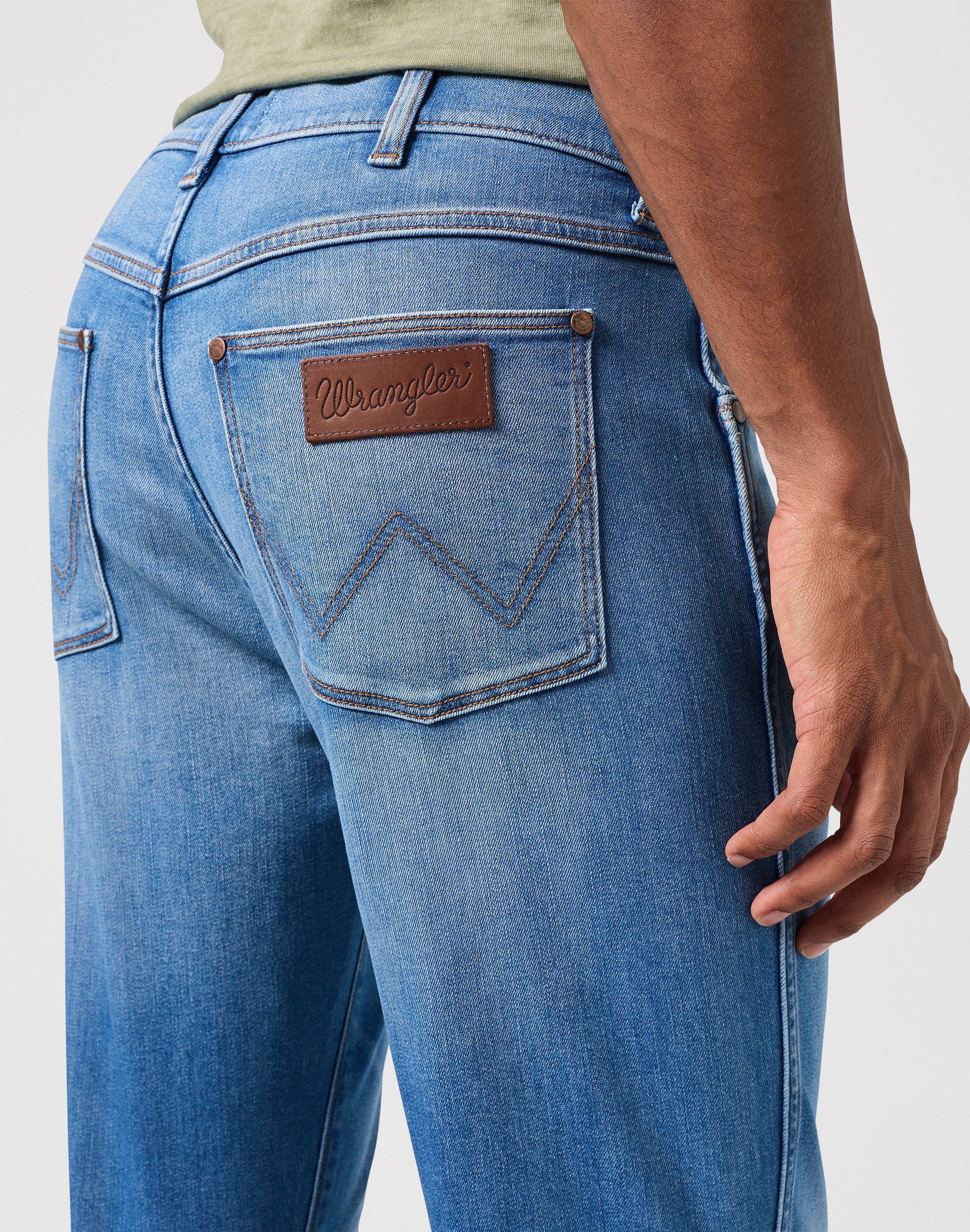 Larston in Reflections Jeans Wrangler