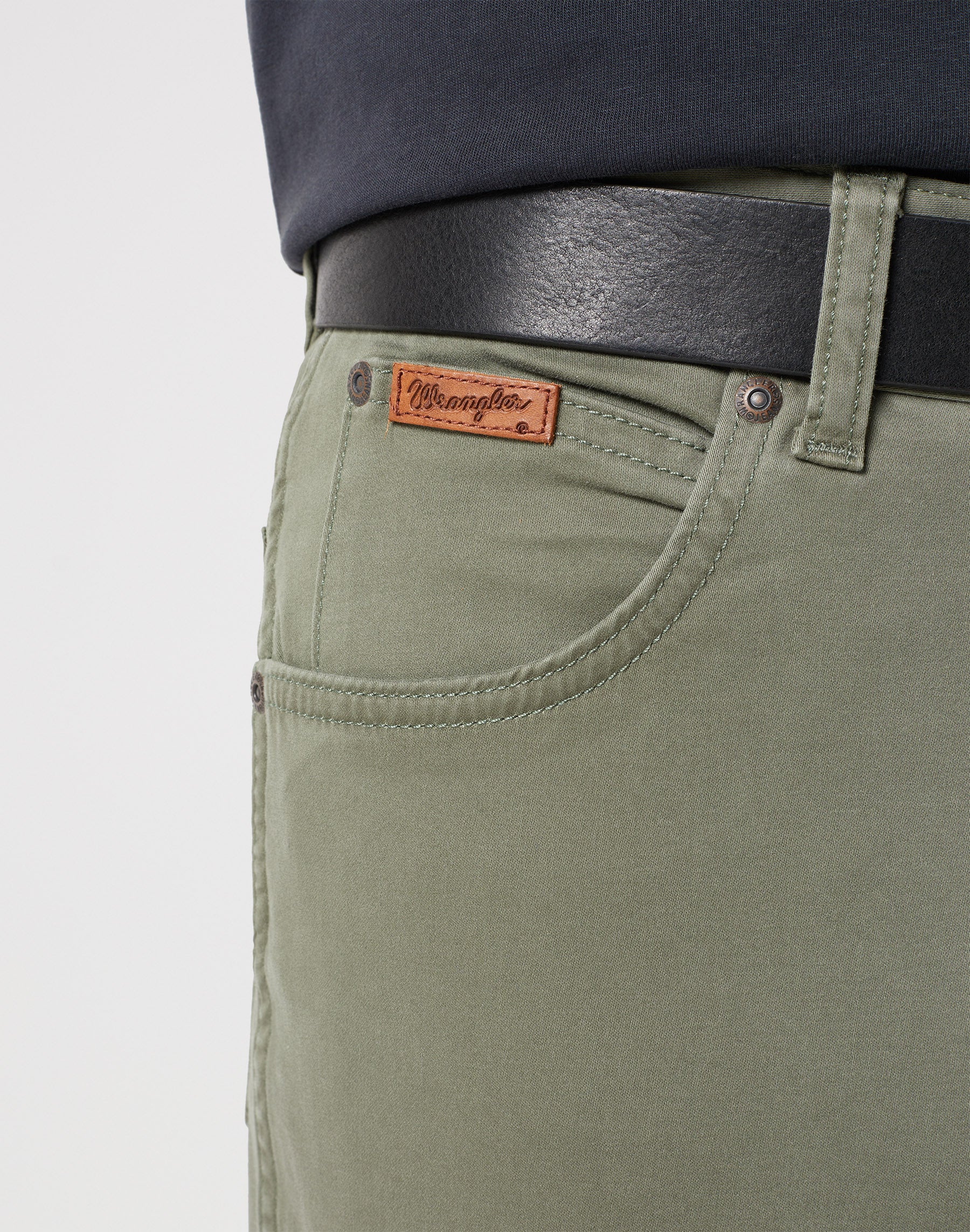 Texas Slim Low Stretch in Dusty Olive Pants Wrangler