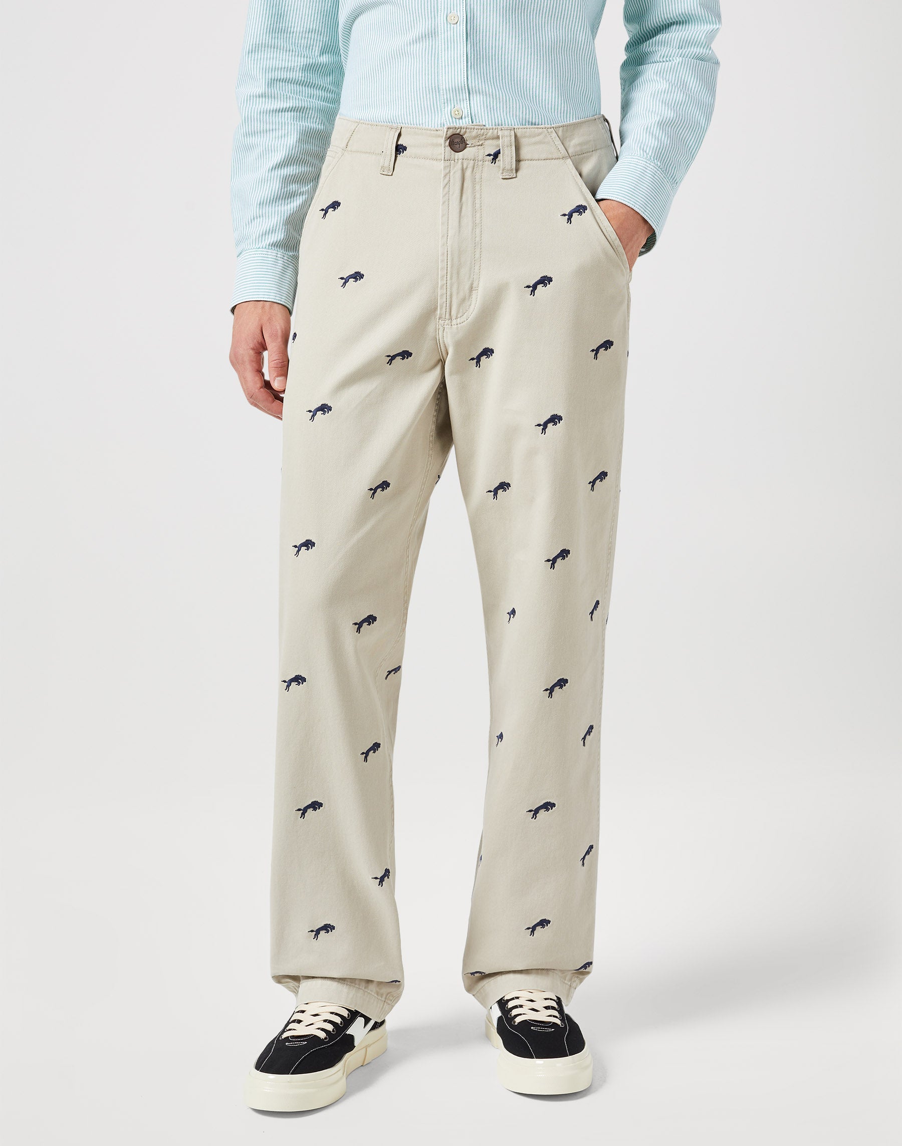 Pant in Plaza Taupe Pants Wrangler