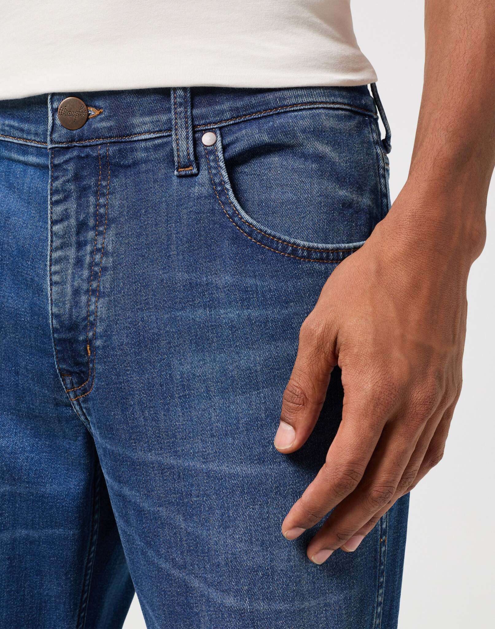 Greensboro Low Stretch in Dean Jeans Wrangler