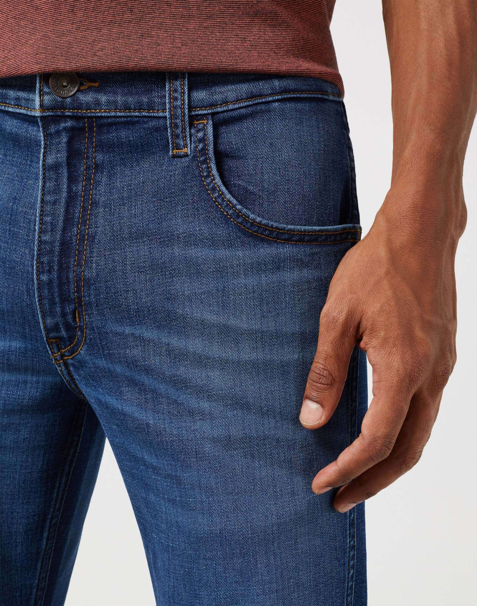 Regular Fit in Balancing Act Jeans Wrangler