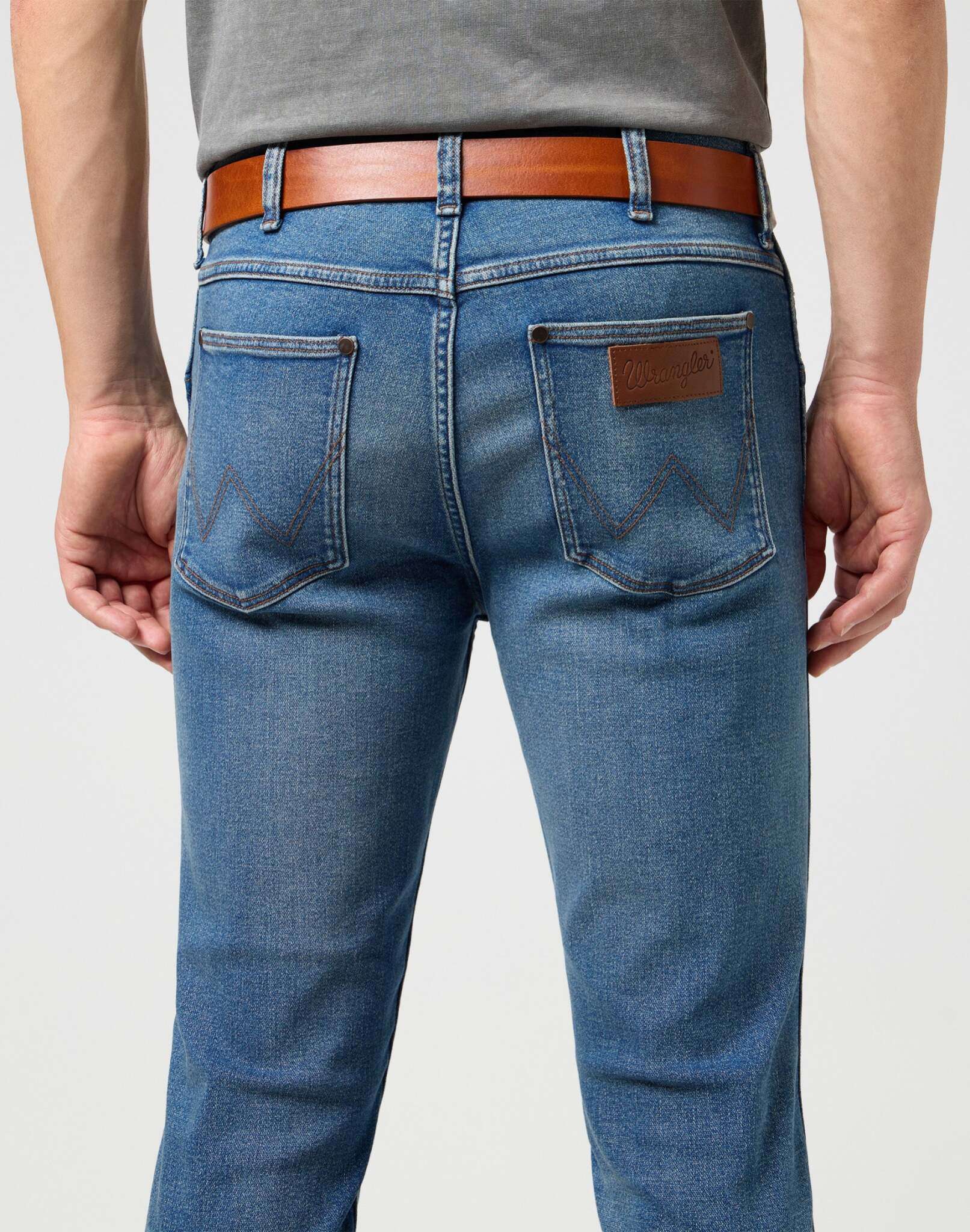 Easy Belt in Cognac Wrangler belt