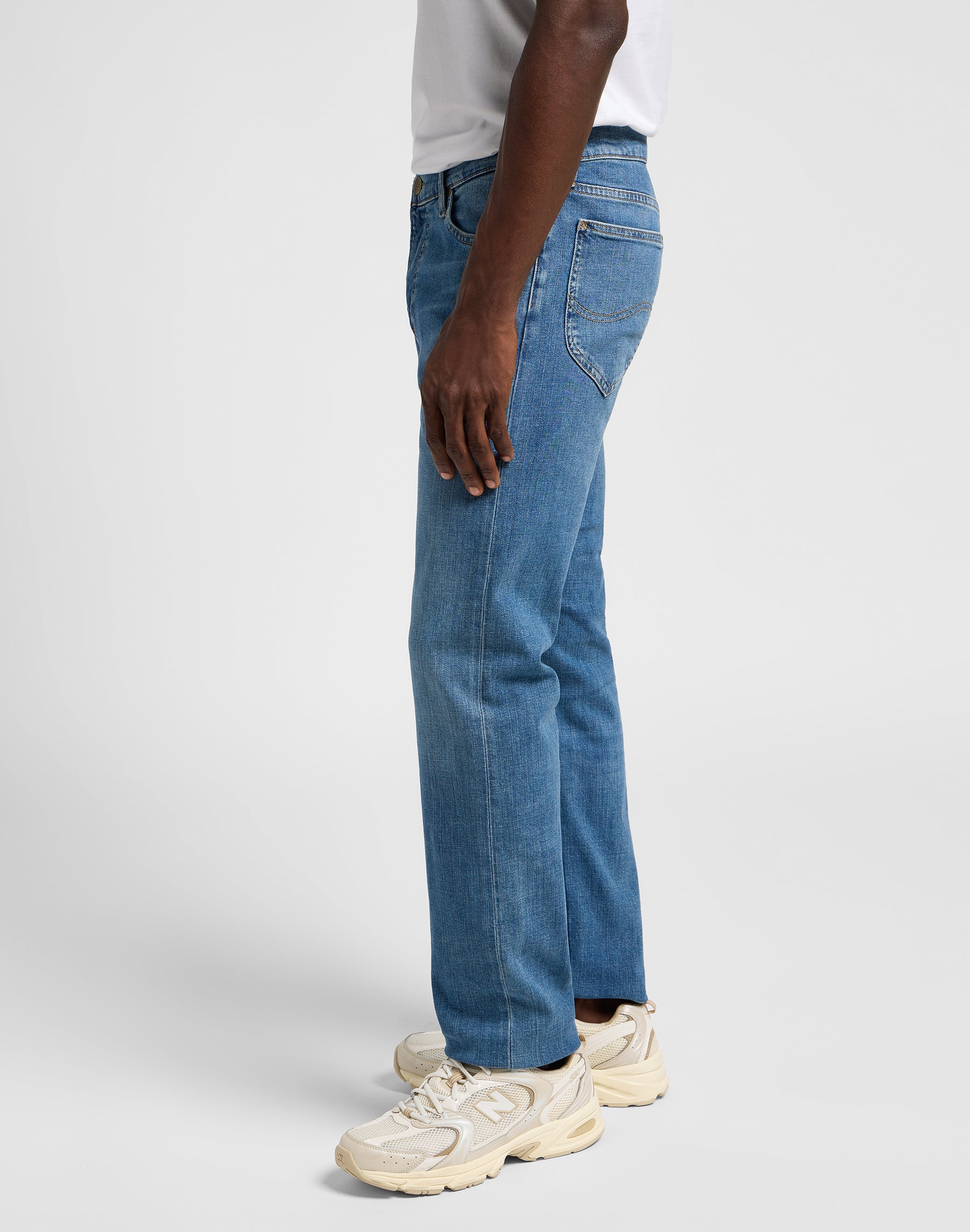 Daren Zip Fly in Highland Jeans Lee