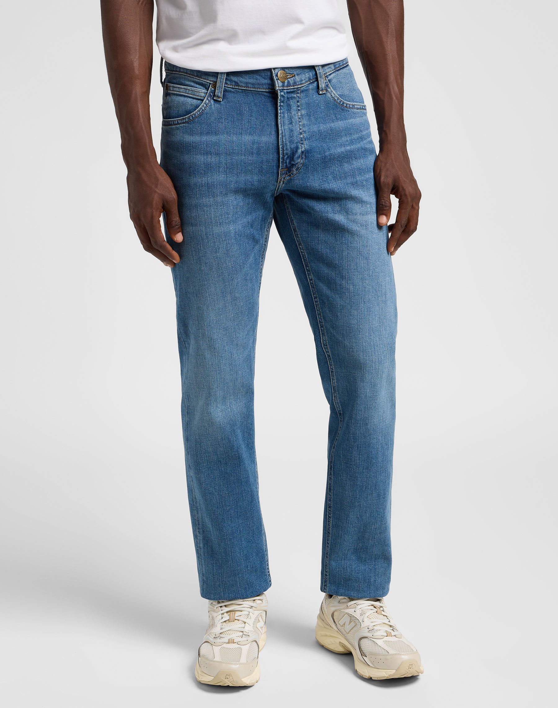 Daren Zip Fly in Highland Jeans Lee