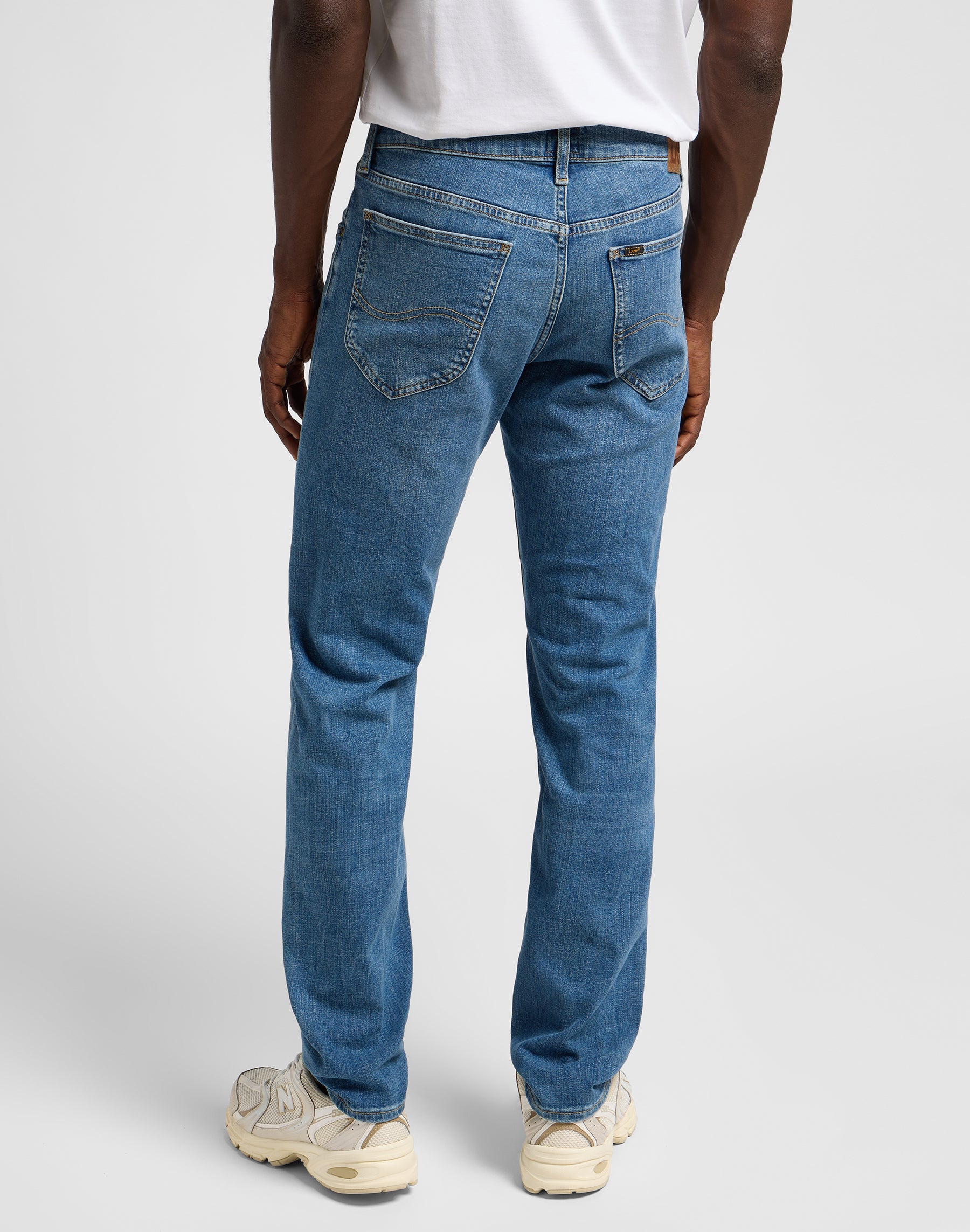 Daren Zip Fly in Highland Jeans Lee