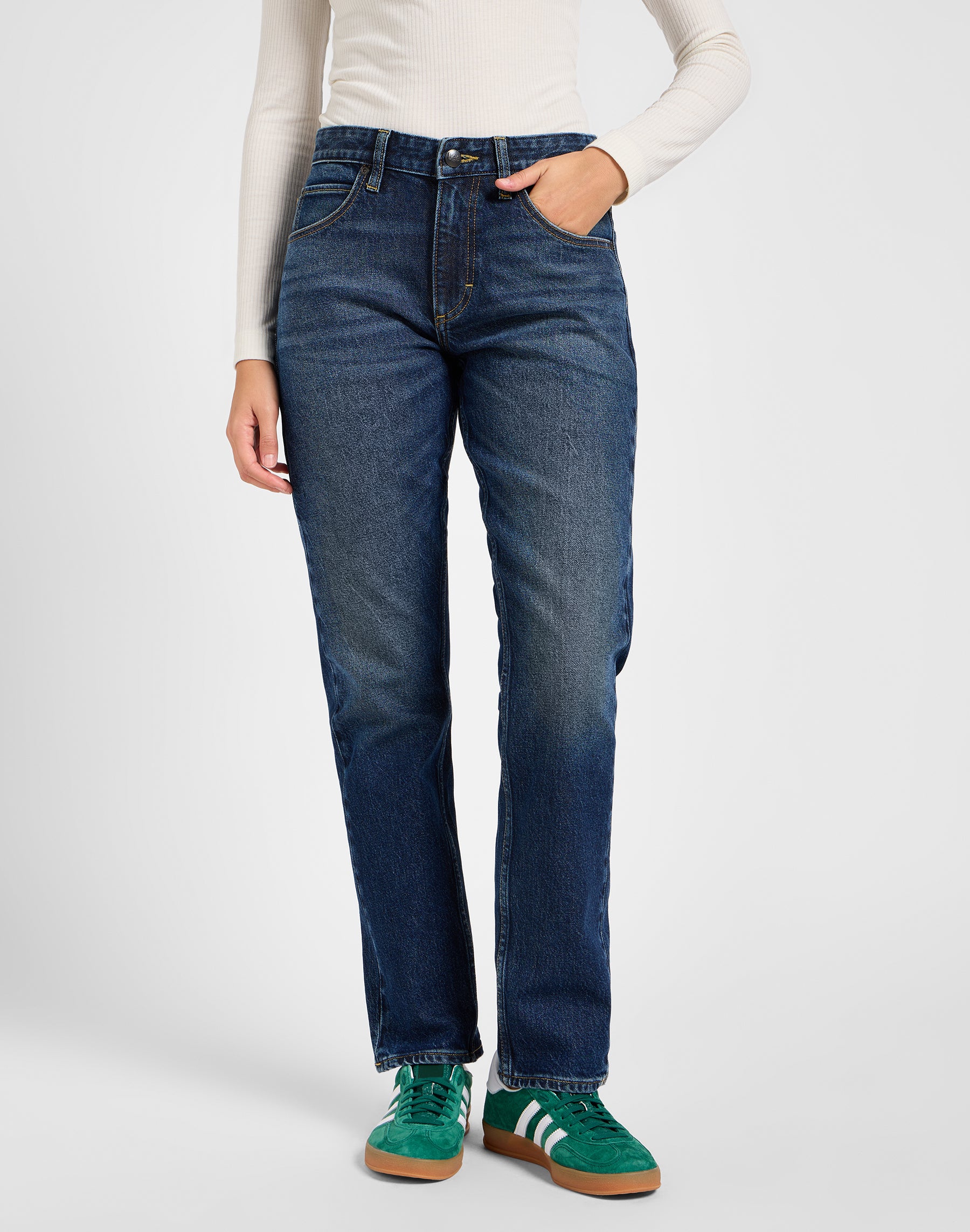 Rider Jeans in Hyper Dark Jeans Lee