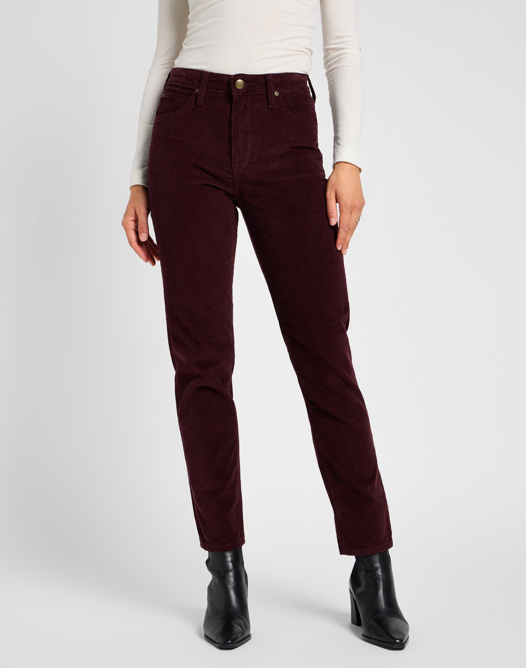 Carol in Velvet Beet pants Lee