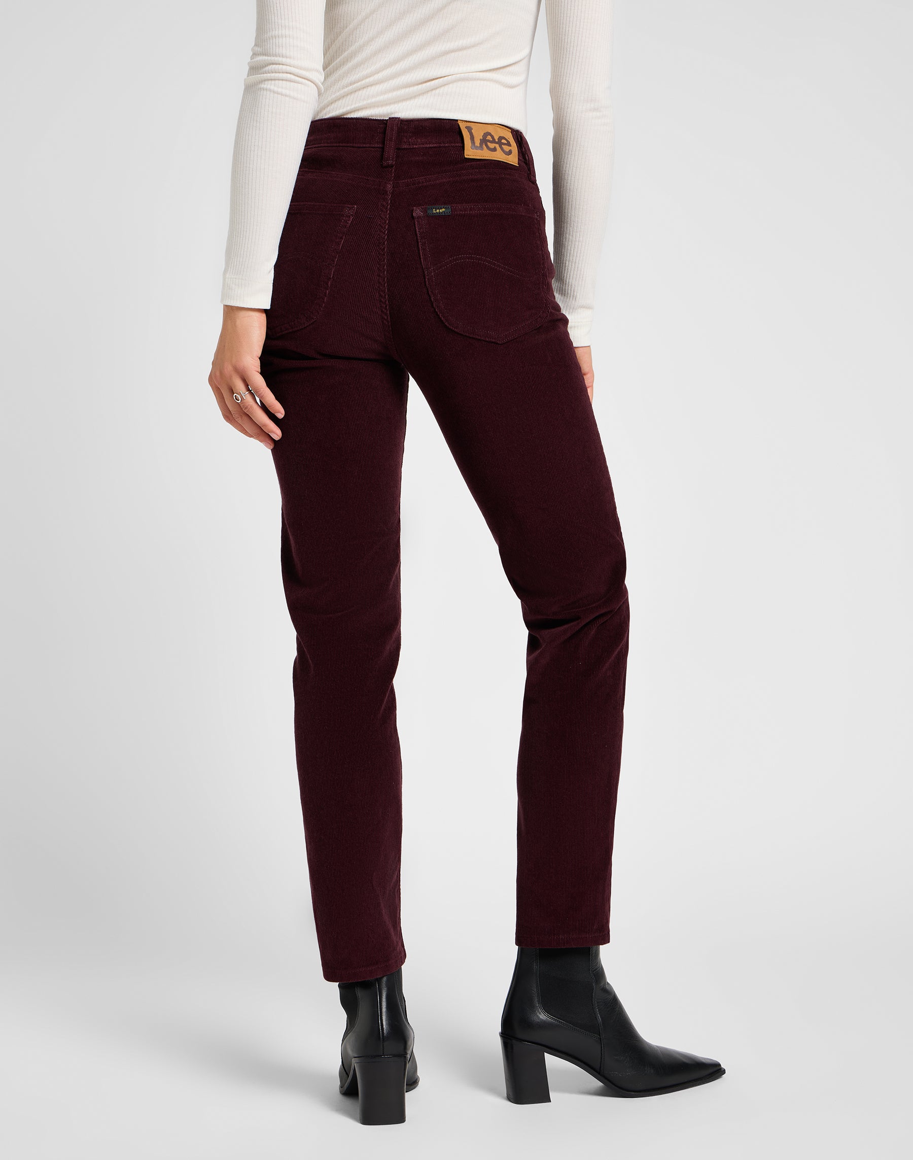 Carol in Velvet Beet pants Lee