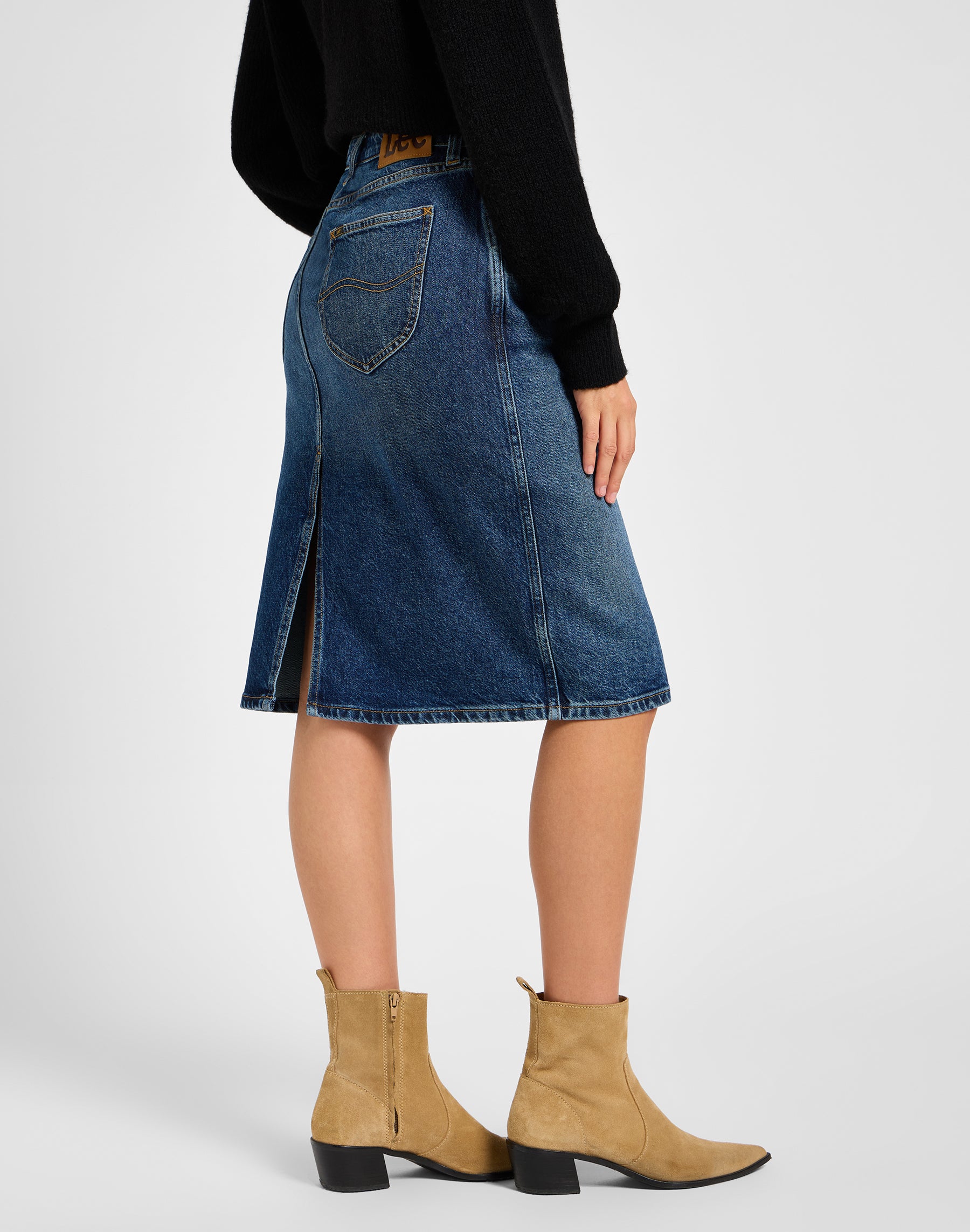 Midi Skirt in Dark Glamour Skirts Lee