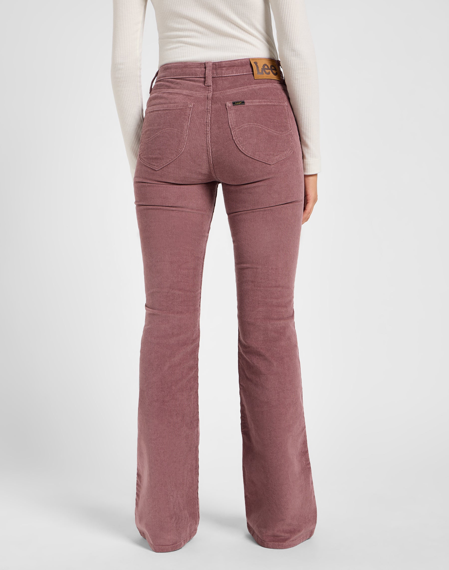 Breese in Dreamy Mauve Pants Lee