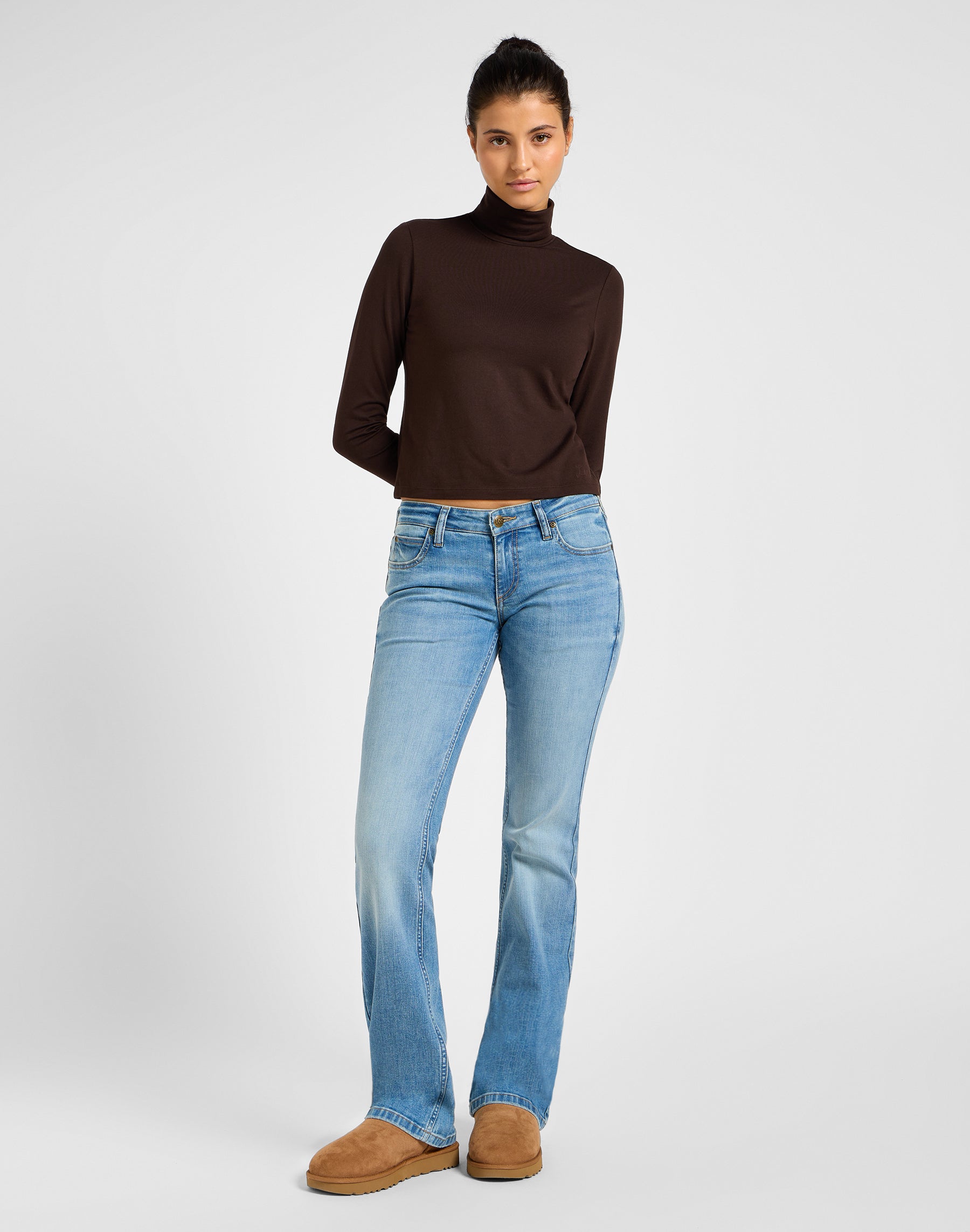 Jessica in Rising Sign Jeans Lee