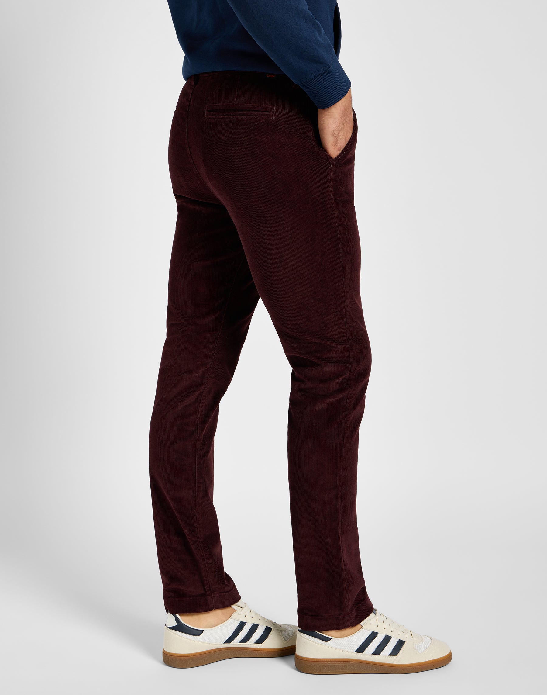 Slim chino in Velvet Beet pants Lee