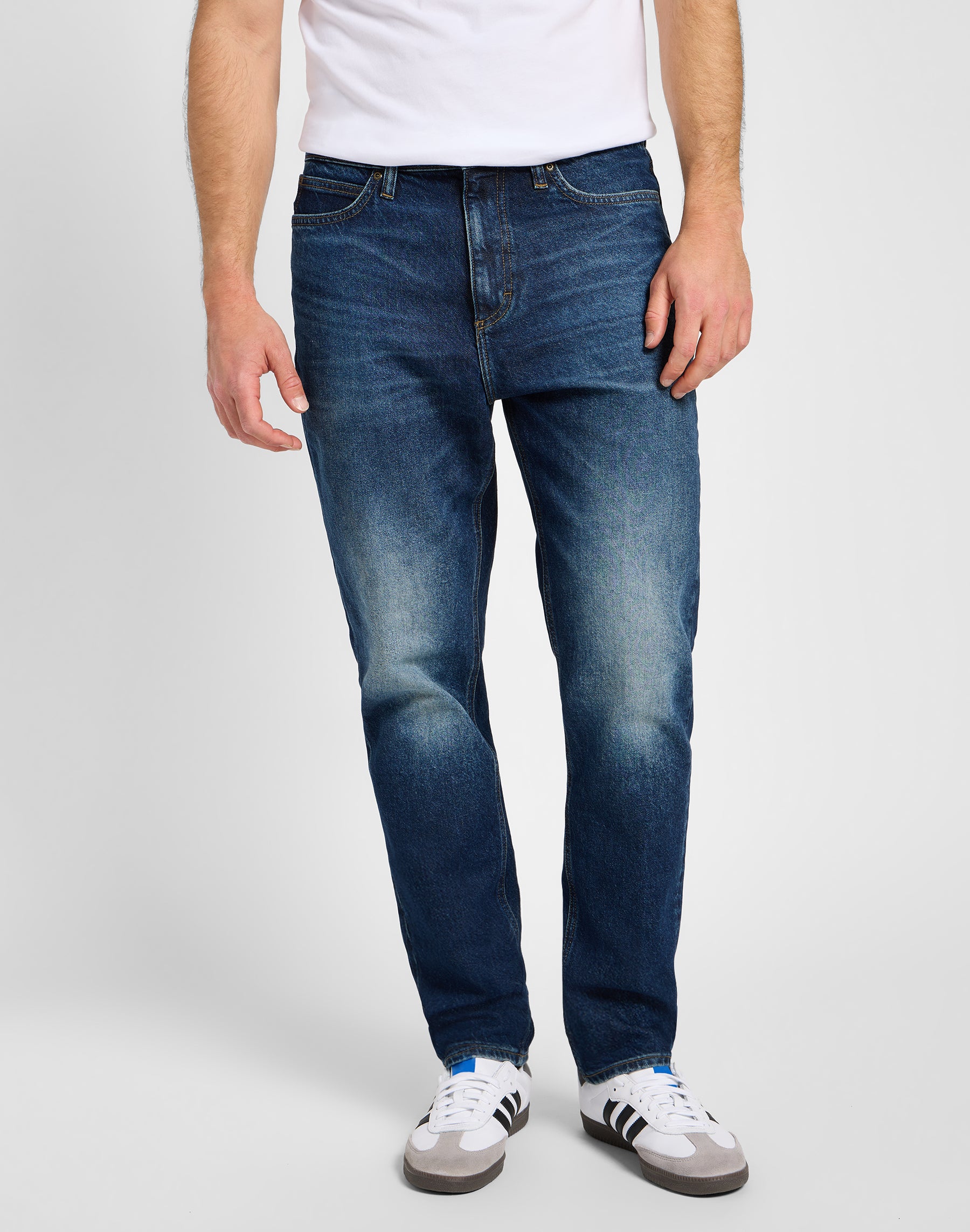 Austin in Midnight Blue Jeans Lee