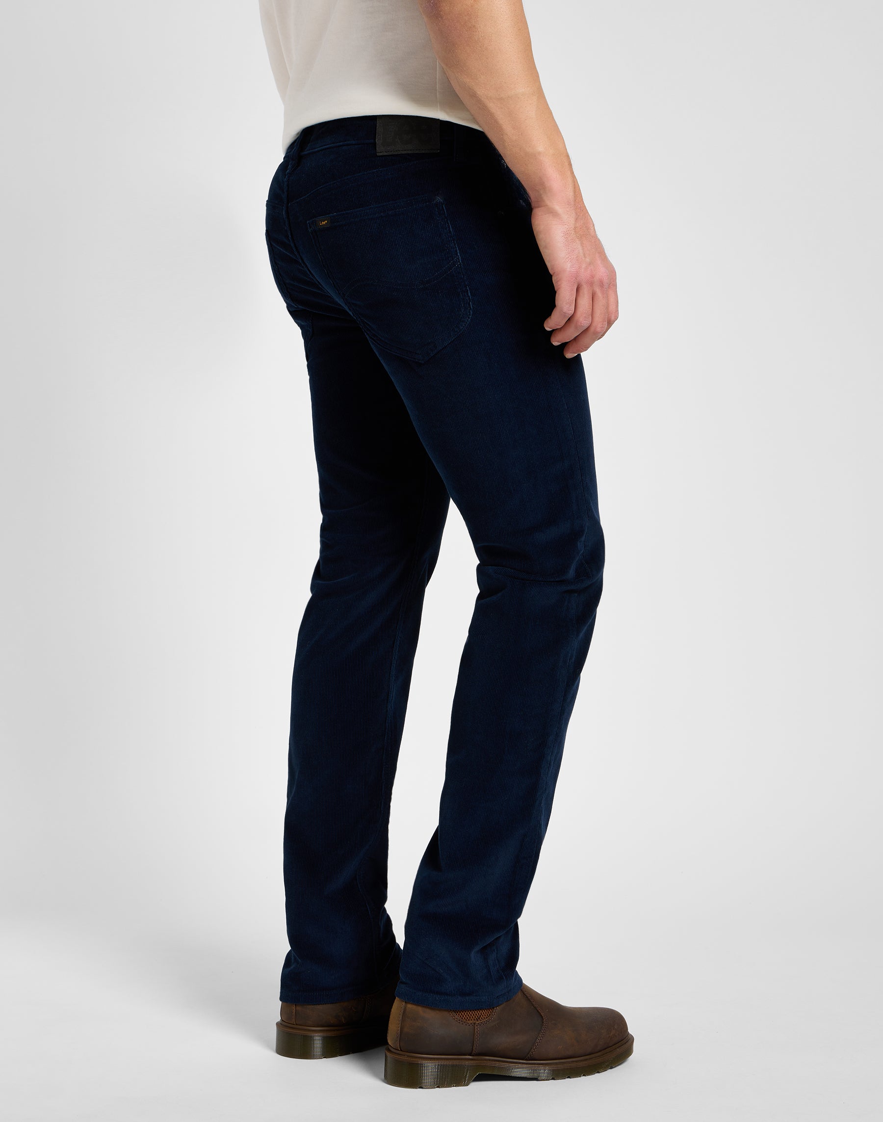 Daren Zip Fly in Rivet Navy Pants Lee