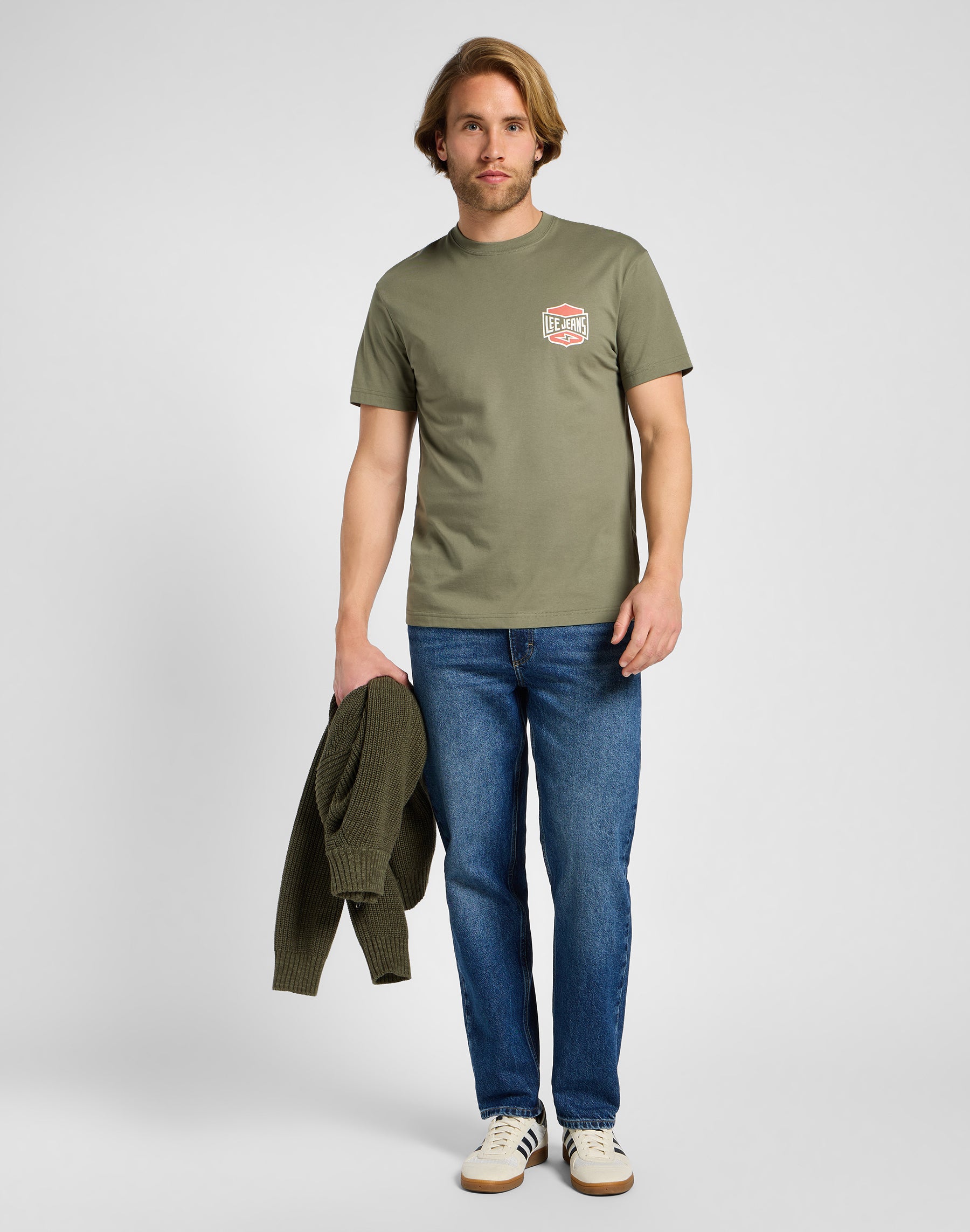 Oscar in Hastings jeans Lee