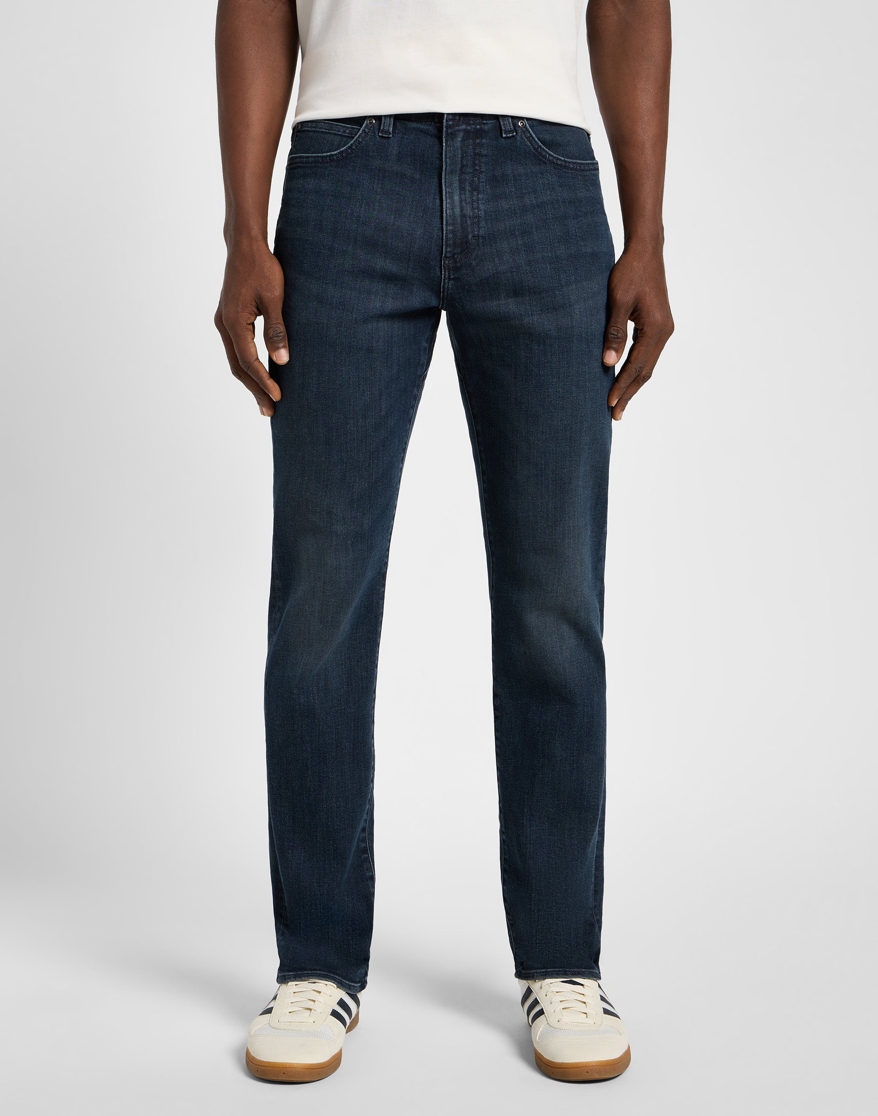 Slim fit MVP in Bolton jeans Lee