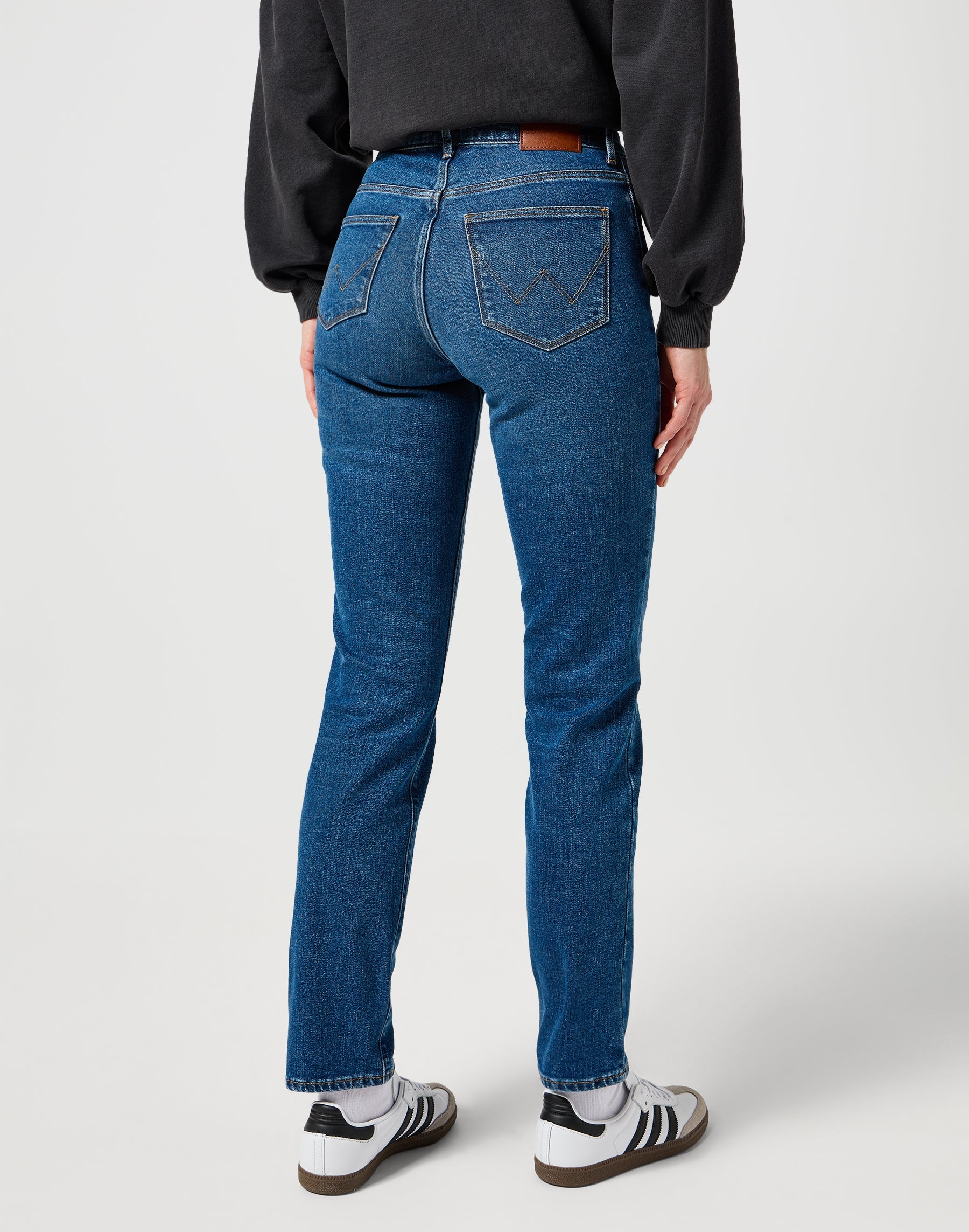 Straight in Vintage Blue Jeans Wrangler