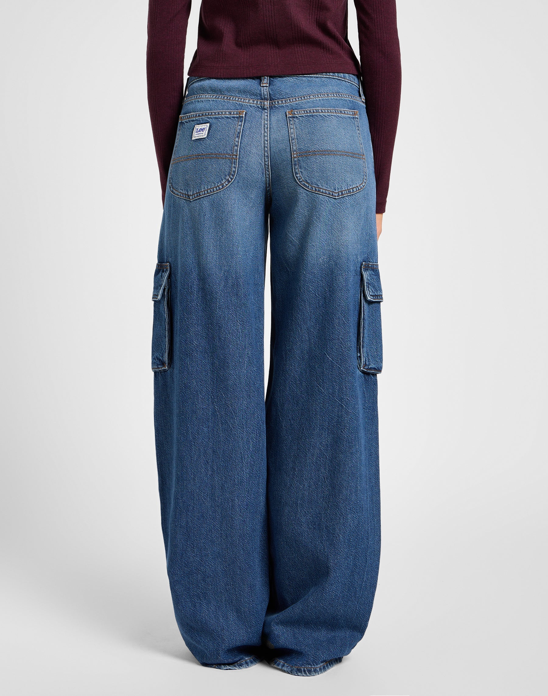 Slouch cargo in indigo sheen jeans Lee