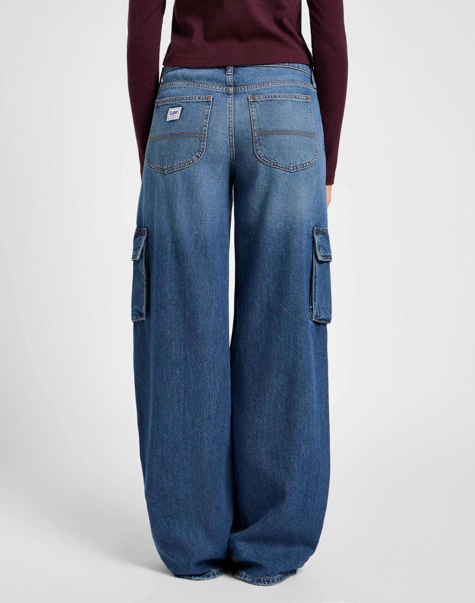 Slouch cargo in indigo sheen jeans Lee