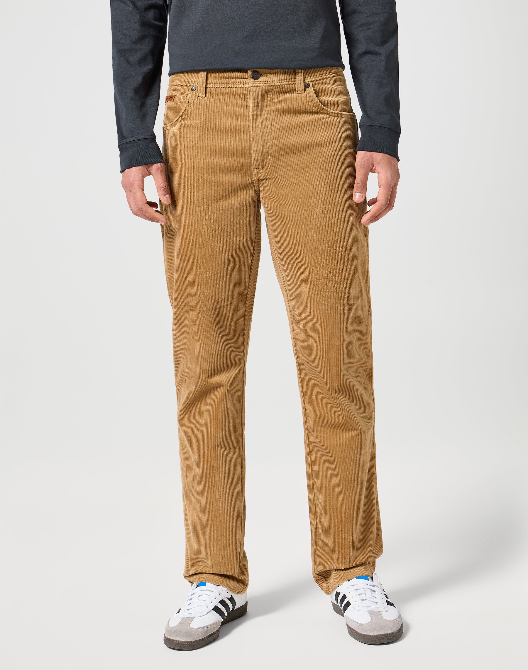 Texas in Tigers Eye pants Wrangler